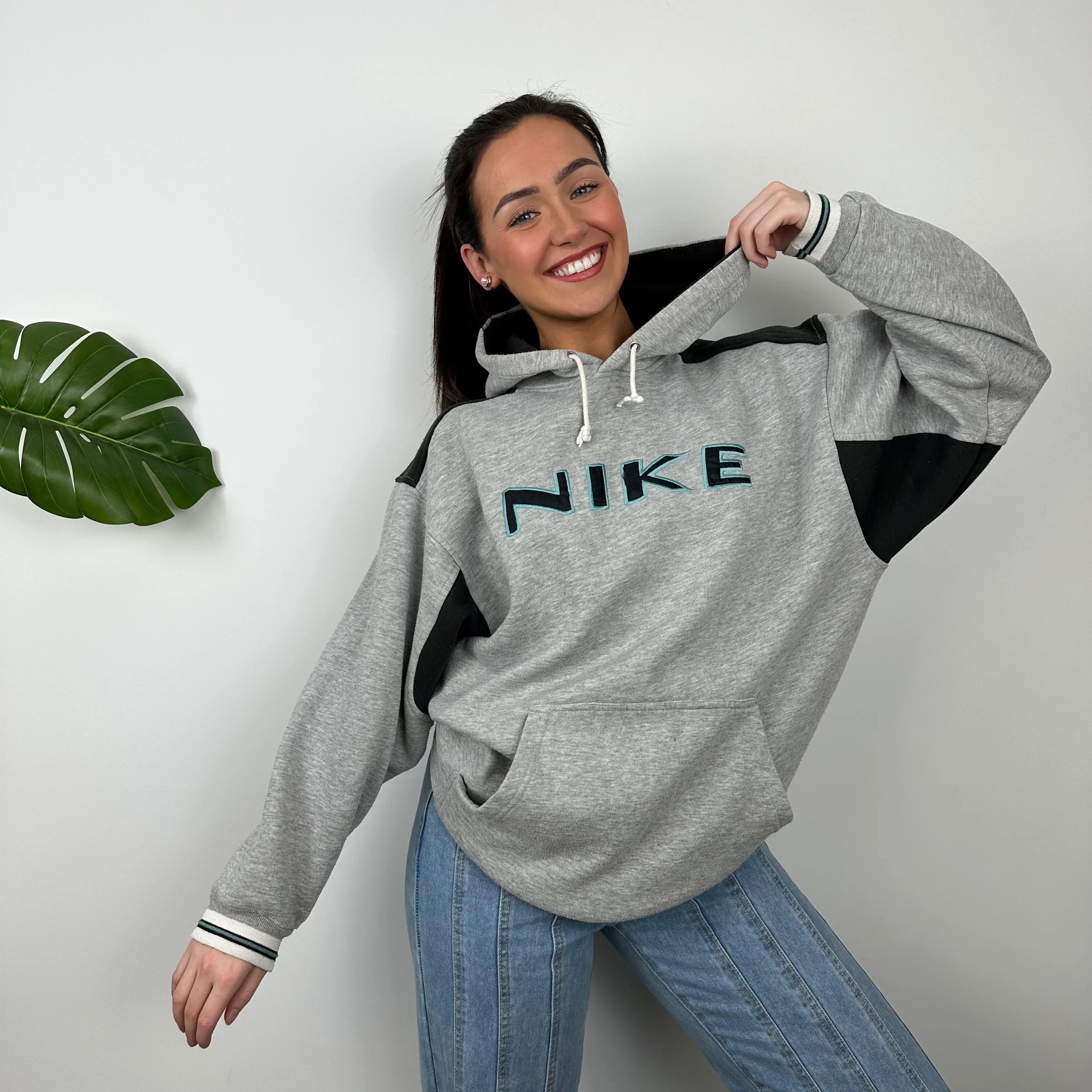 Nike Grey Embroidered Spell Out Hoodie (L) - Image 3