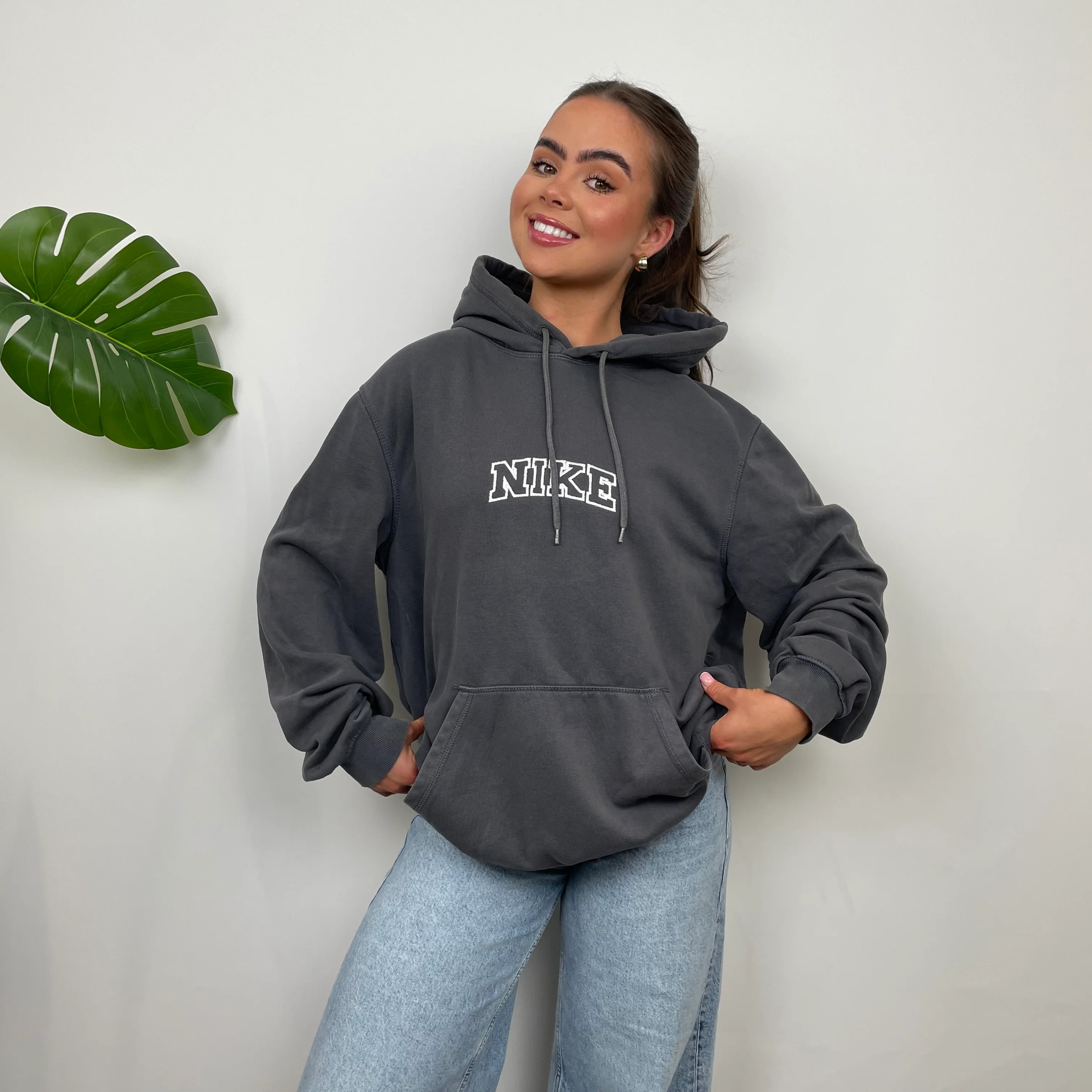 Nike Grey Embroidered Spell Out Hoodie (L) - Image 10