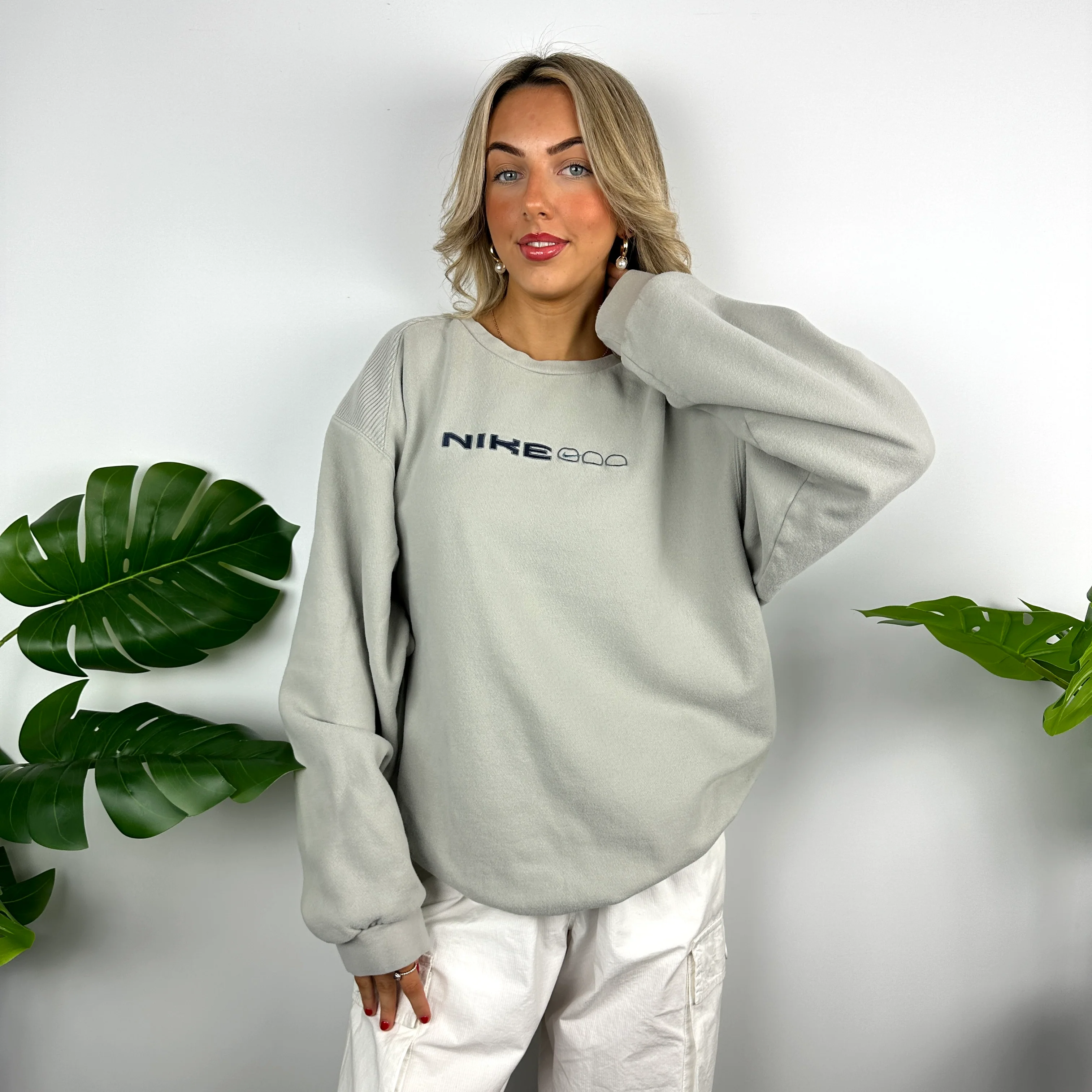 Nike Grey Embroidered Spell Out Sweatshirt (XL) - Image 7