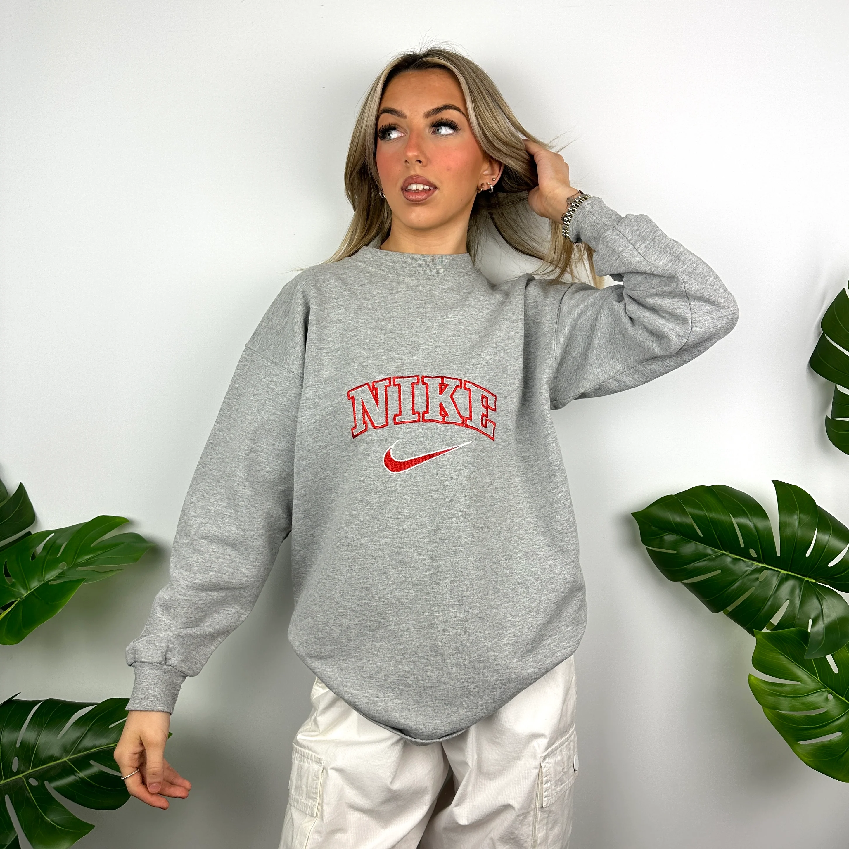 Nike Grey Embroidered Spell Out Sweatshirt (M) - Image 5