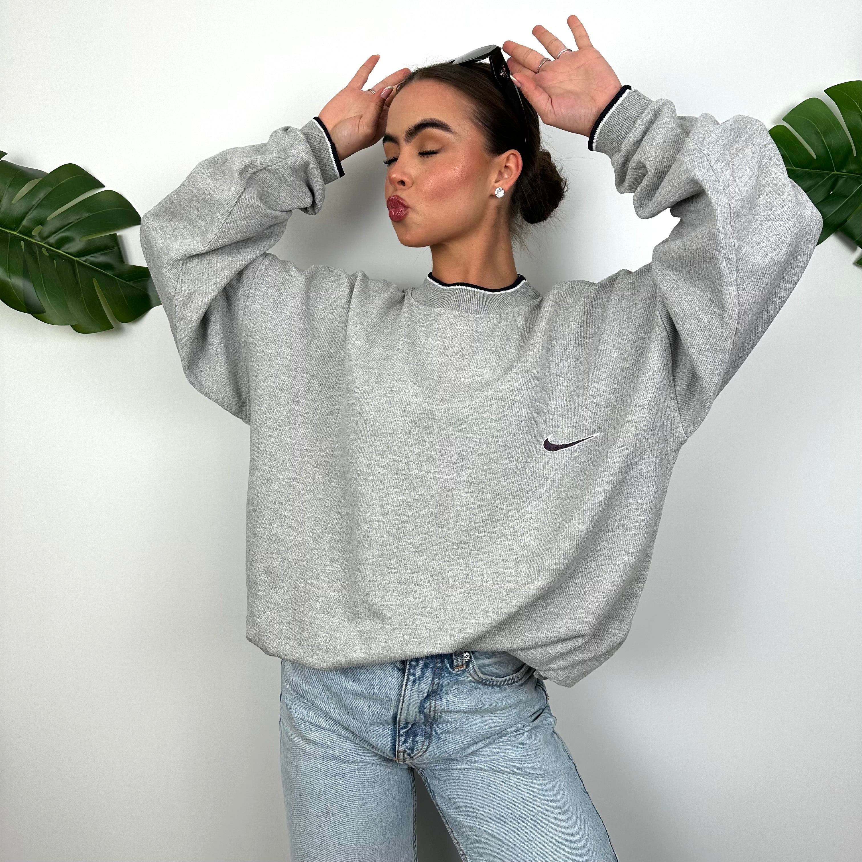 Nike Grey Embroidered Spell Out Sweatshirt (L) - Image 3