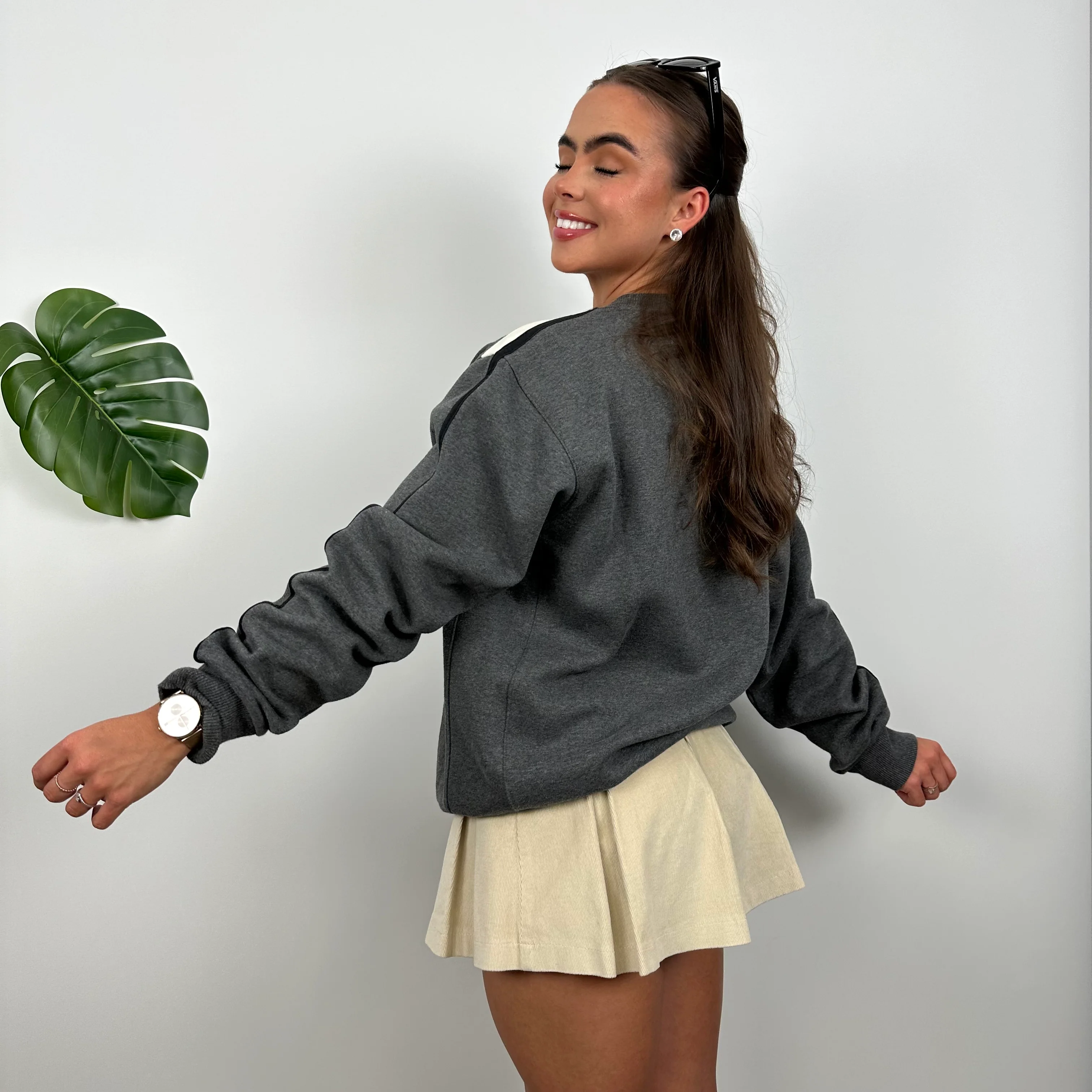 Nike Grey Embroidered Spell Out Sweatshirt (L) - Image 3