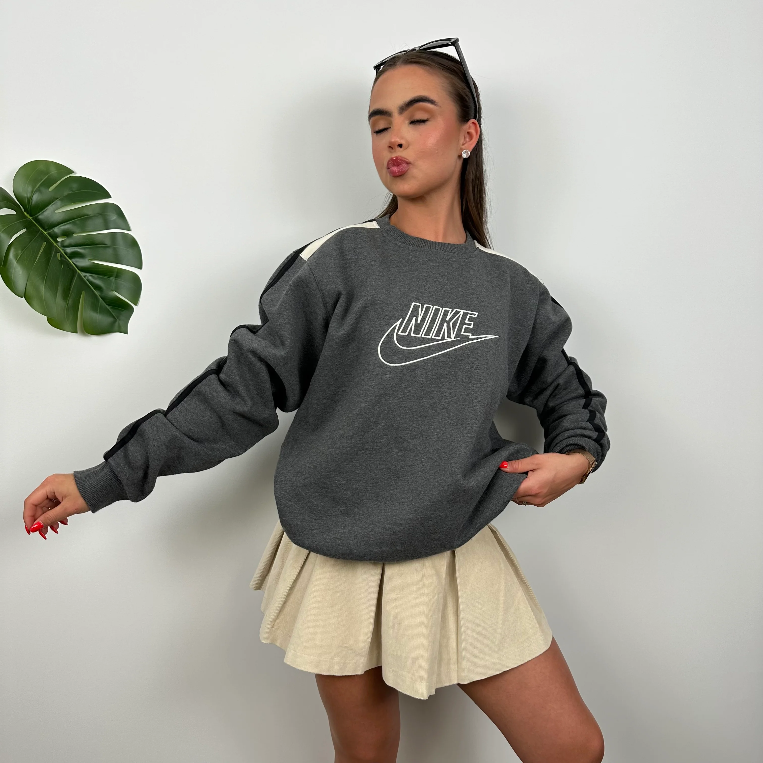 Nike Grey Embroidered Spell Out Sweatshirt (L) - Image 5
