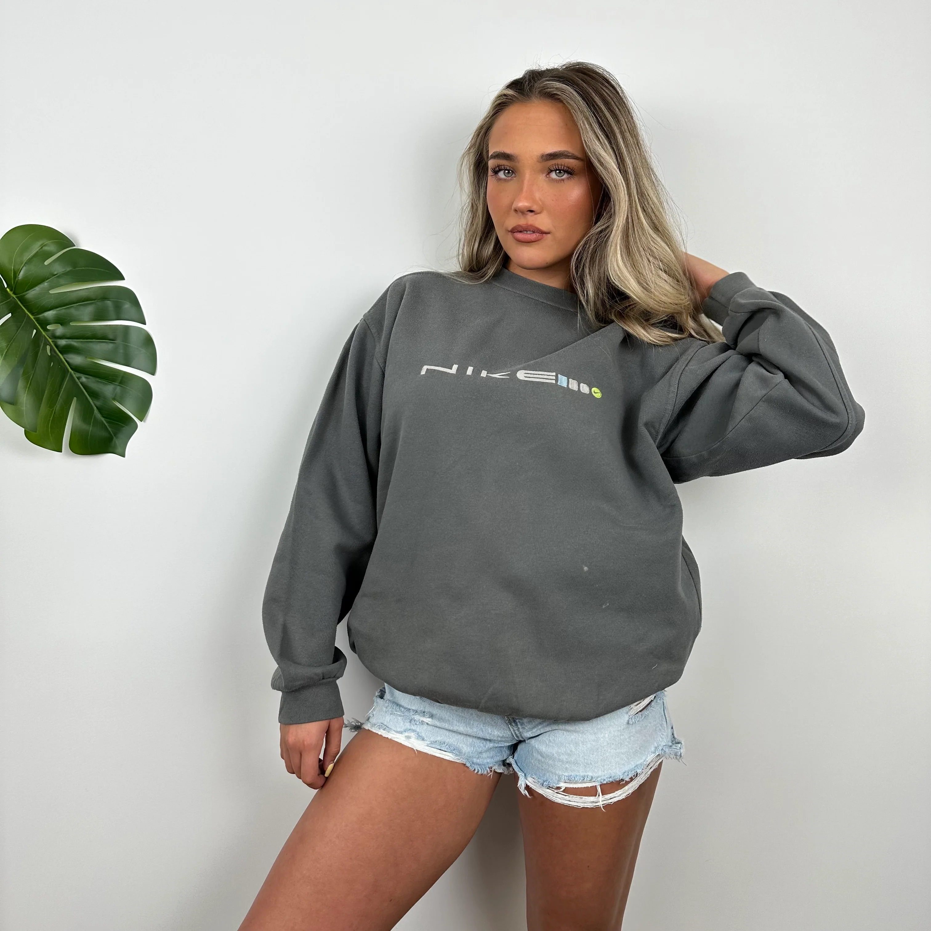 Nike Grey Embroidered Spell Out Sweatshirt (M) - Image 6