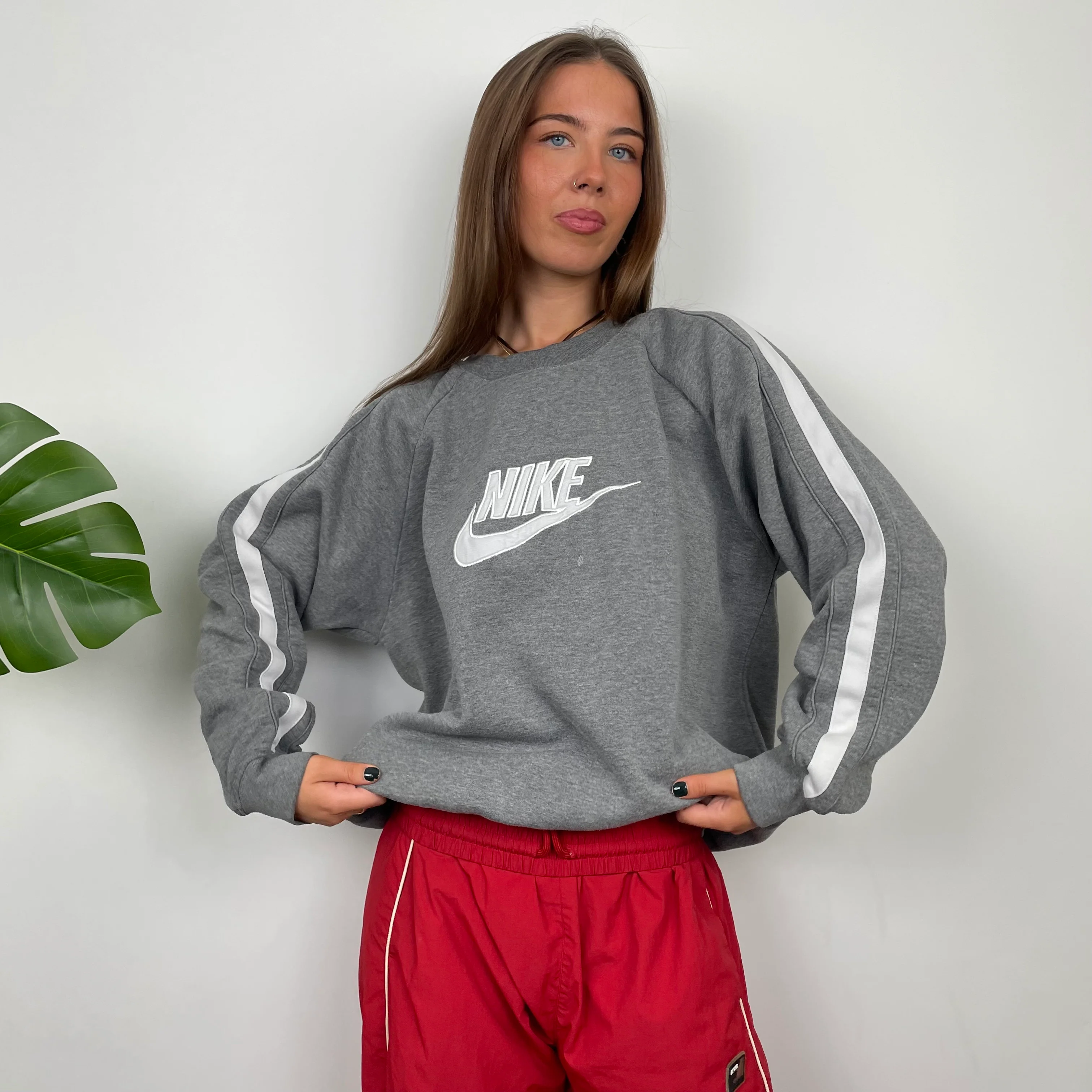 Nike Grey Embroidered Spell Out Sweatshirt (M) - Image 5