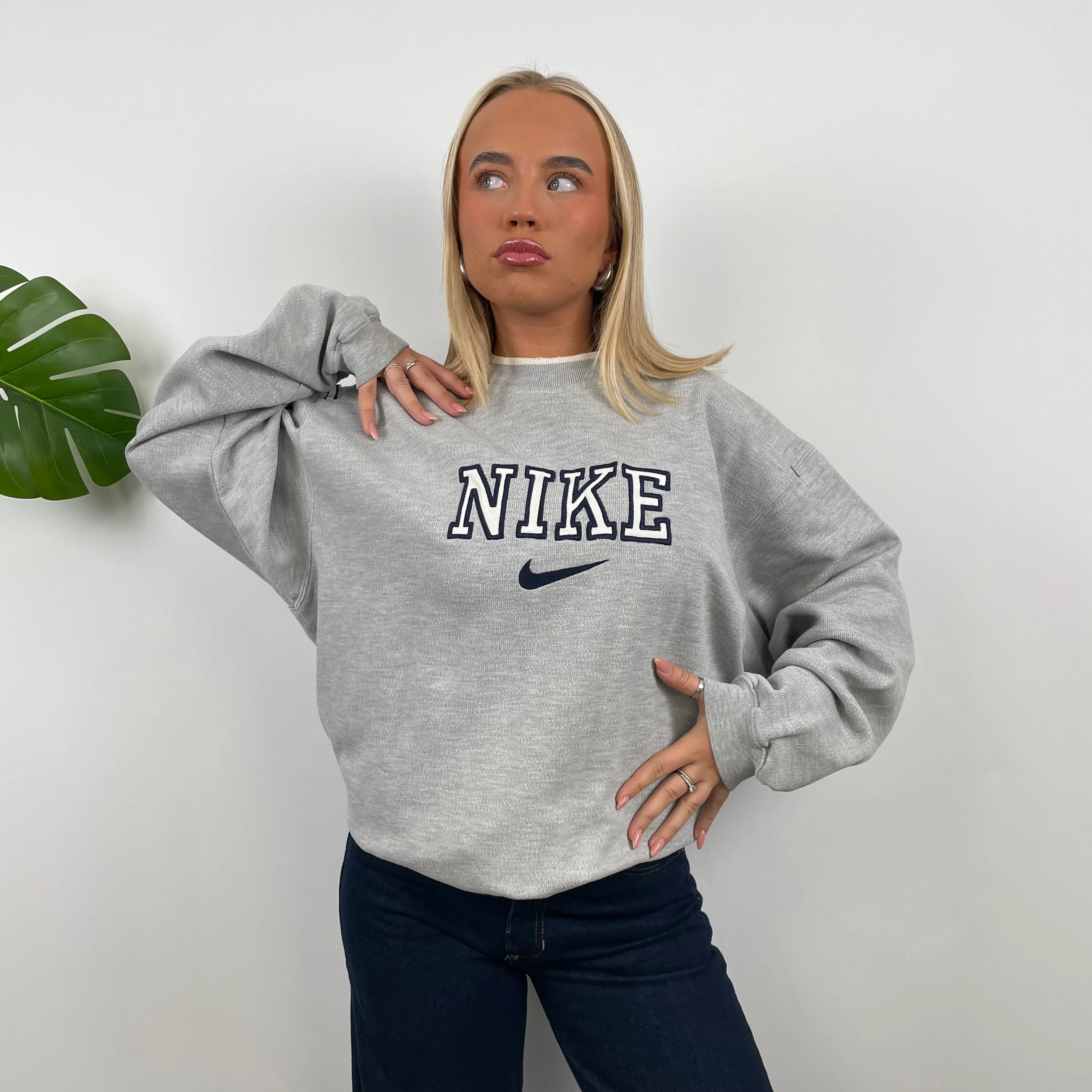Nike Grey Embroidered Spell Out Sweatshirt (L) - Image 4