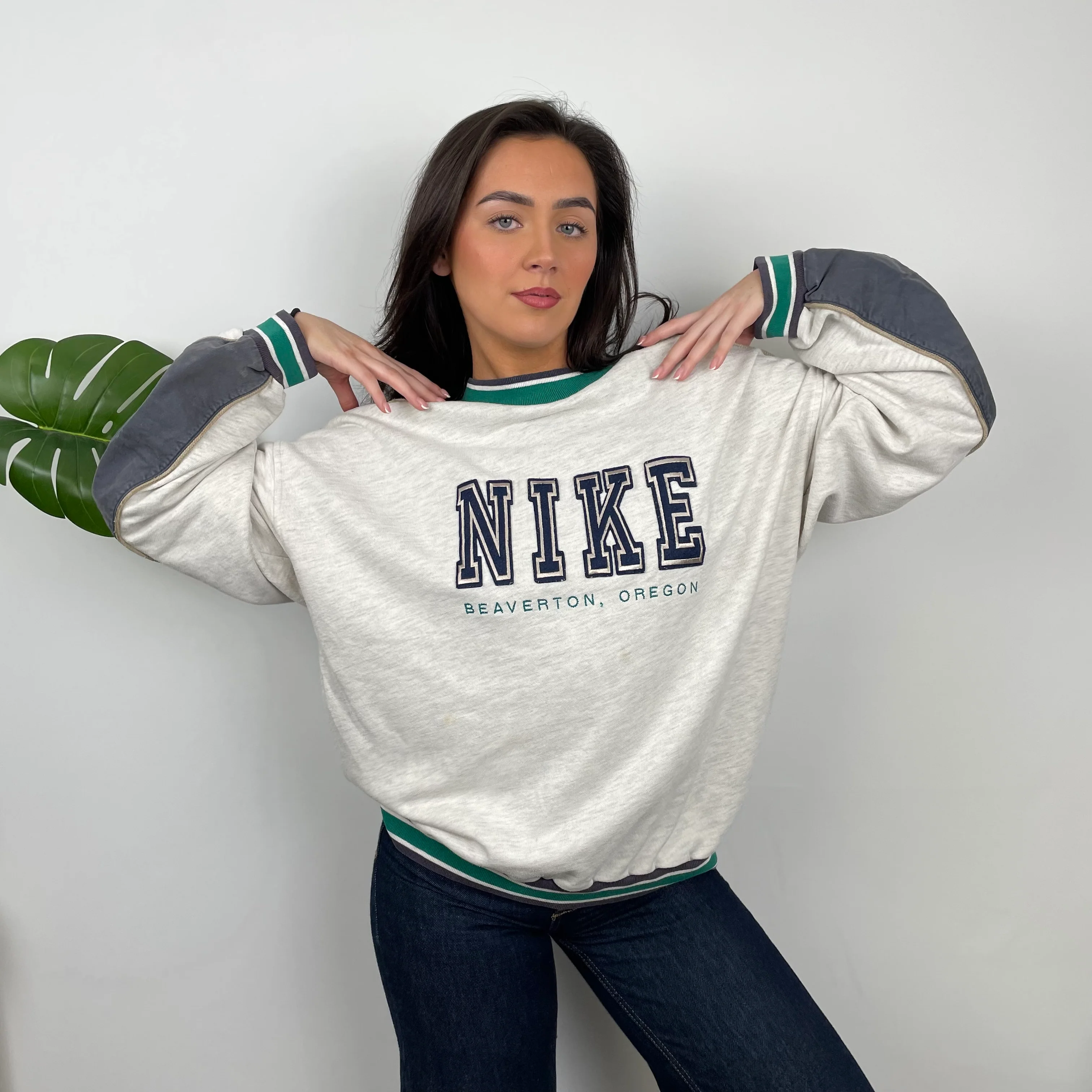 Nike Grey Embroidered Spell Out Sweatshirt (L) - Image 5