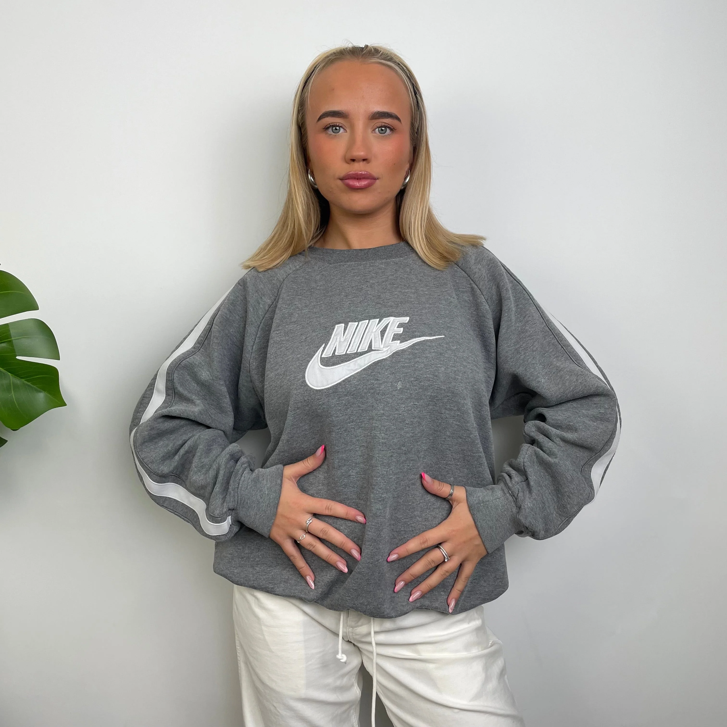 Nike Grey Embroidered Spell Out Sweatshirt (M) - Image 2