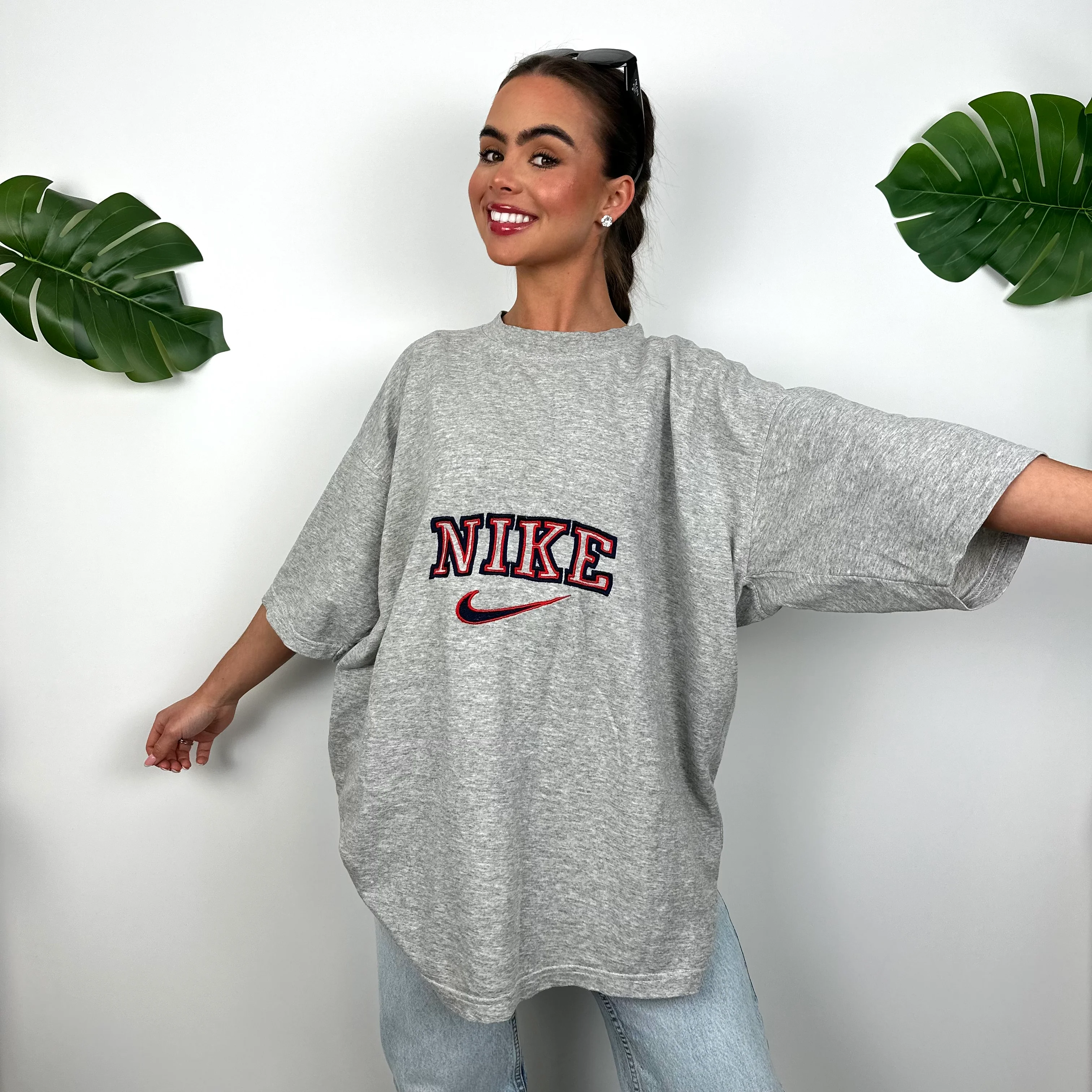 Nike Grey Embroidered Spell Out T Shirt (XL) - Image 2