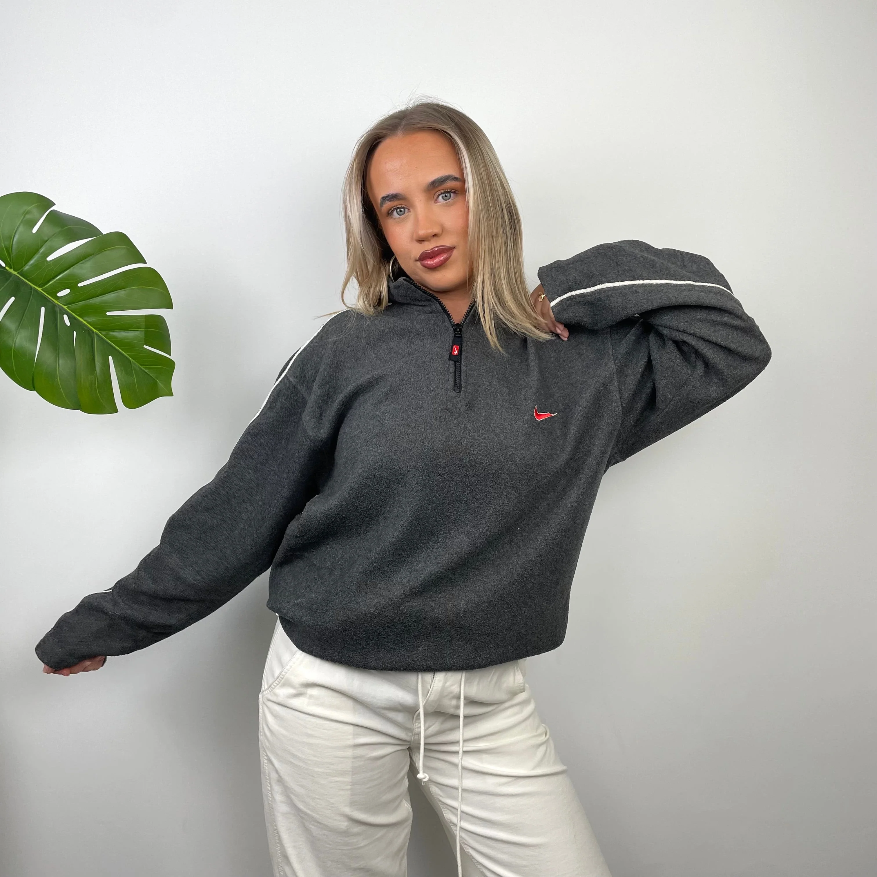 Nike Grey Embroidered Spell Out Teddy Bear Fleece Quarter Zip Sweatshirt (XL) - Image 3