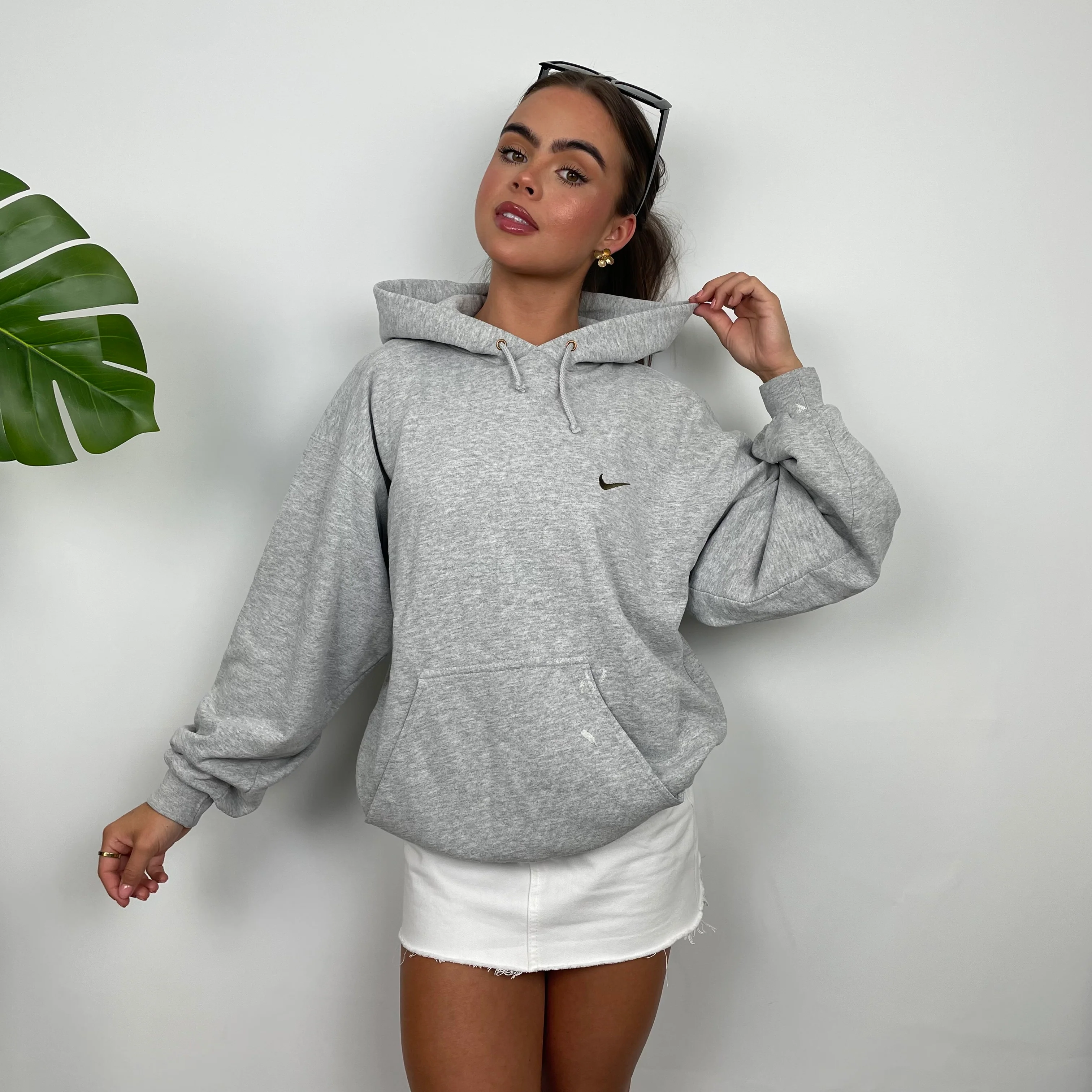 Nike Grey Embroidered Swoosh Hoodie (M) - Image 2