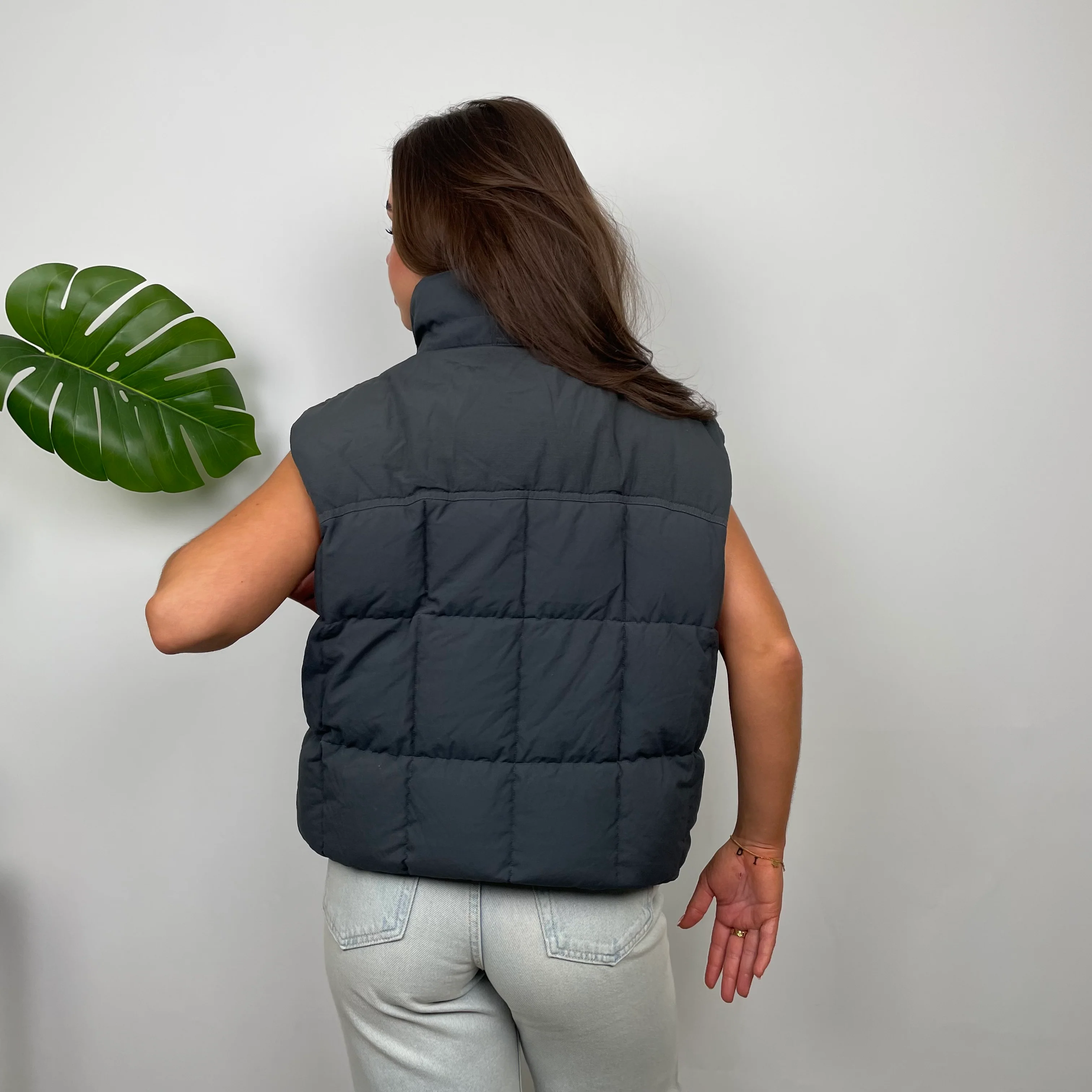 Nike Grey Embroidered Swoosh Puffer Gilet (M) - Image 8