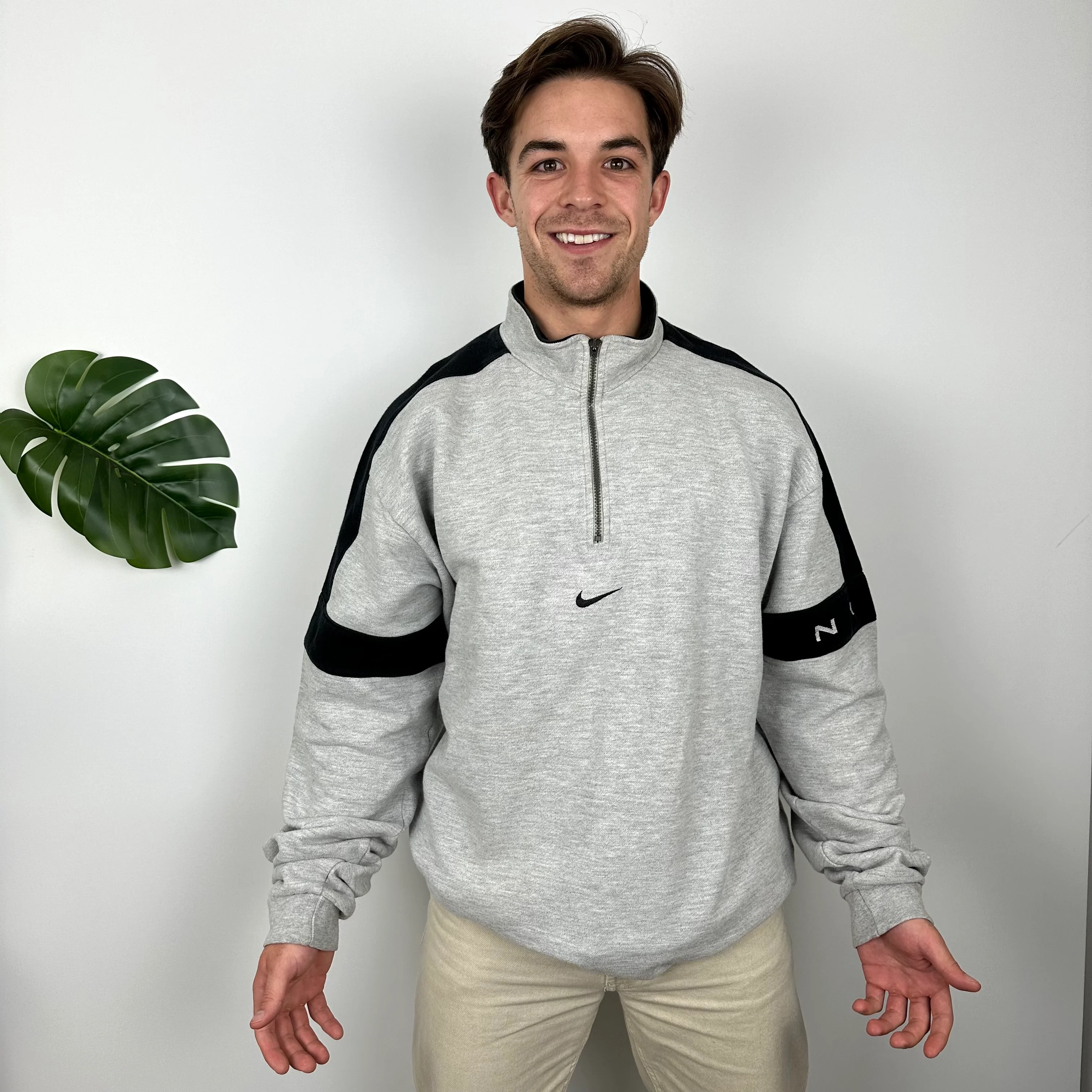 Nike Grey Embroidered Swoosh Quarter Zip Sweatshirt (XXL) - Image 9