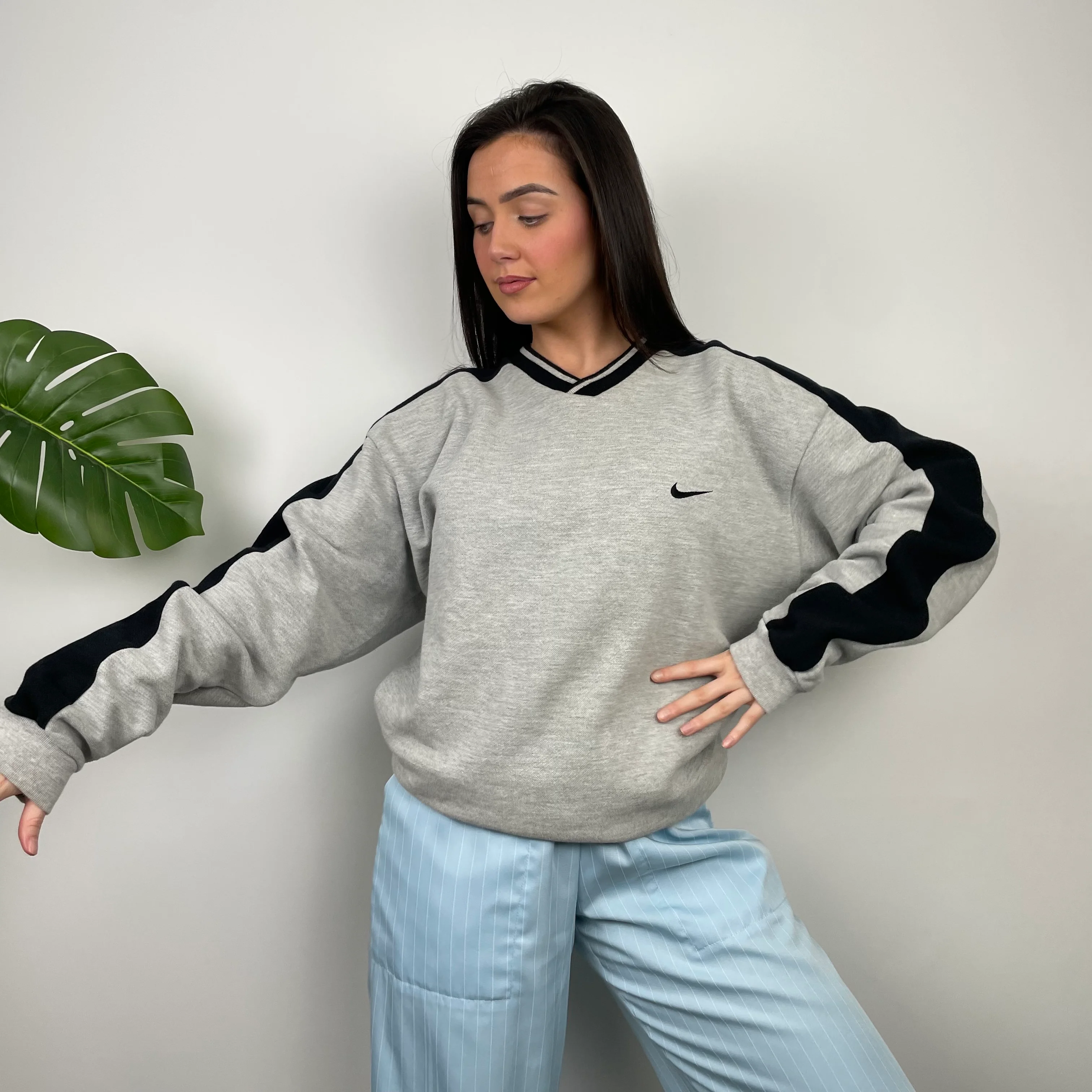 Nike Grey Embroidered Swoosh Sweatshirt (XXL) - Image 6