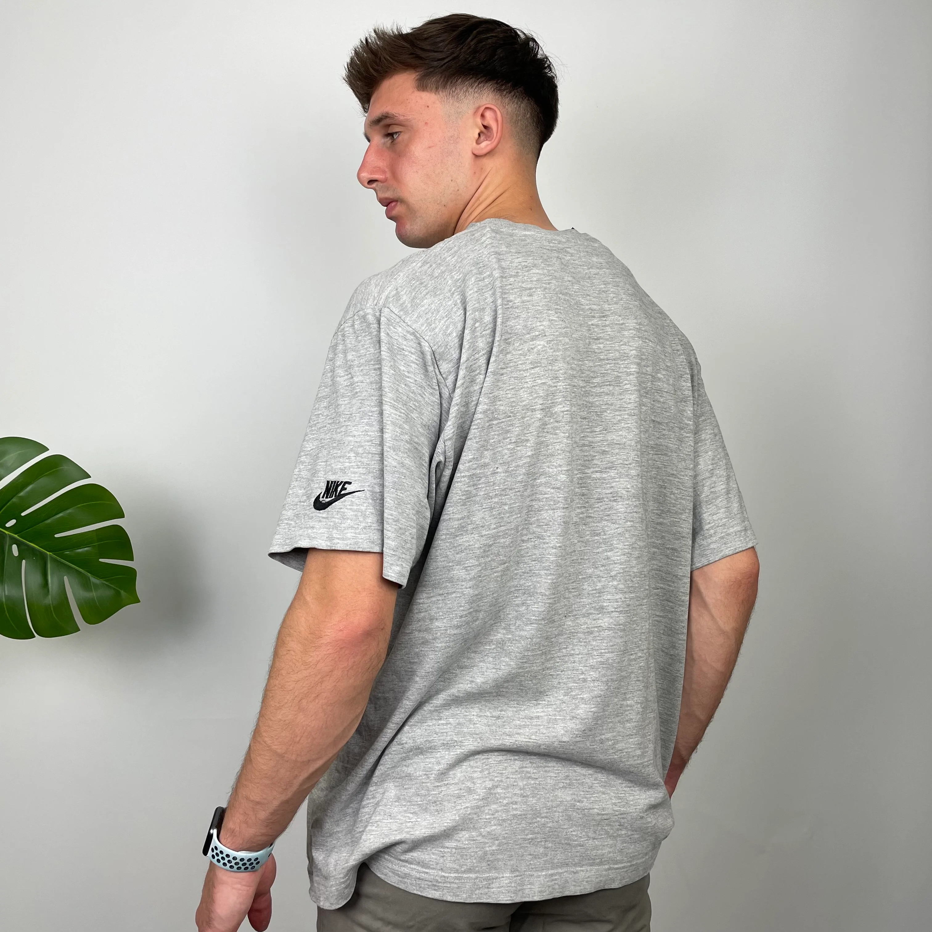 Nike Grey Embroidered Swoosh T Shirt (M) - Image 3