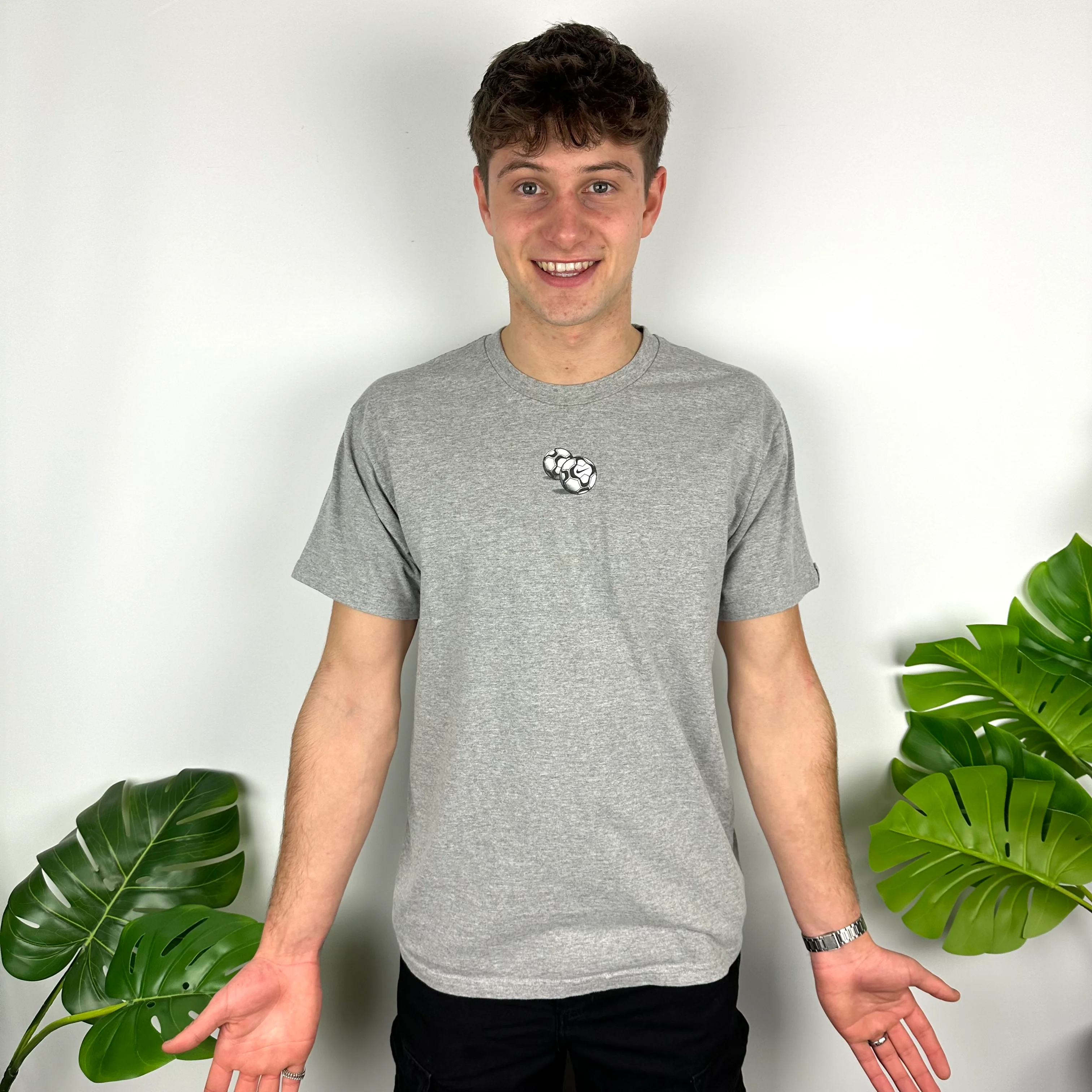 Nike Grey Swoosh T Shirt (M) - Image 7
