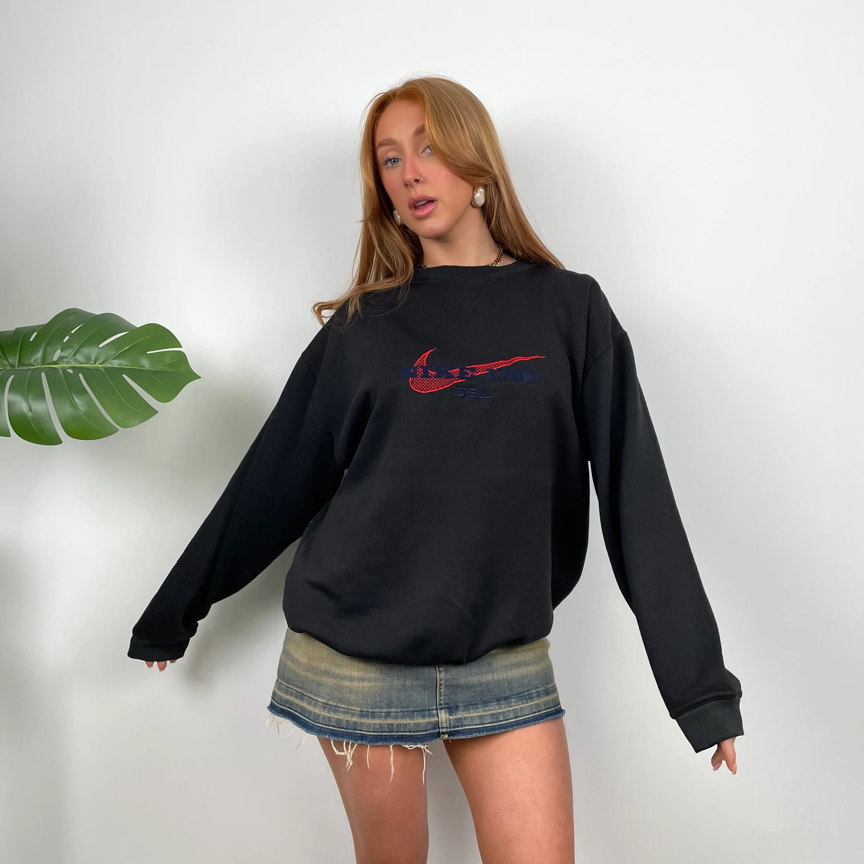 Nike Inc Black Embroidered Spell Out Sweatshirt (S) - Image 6