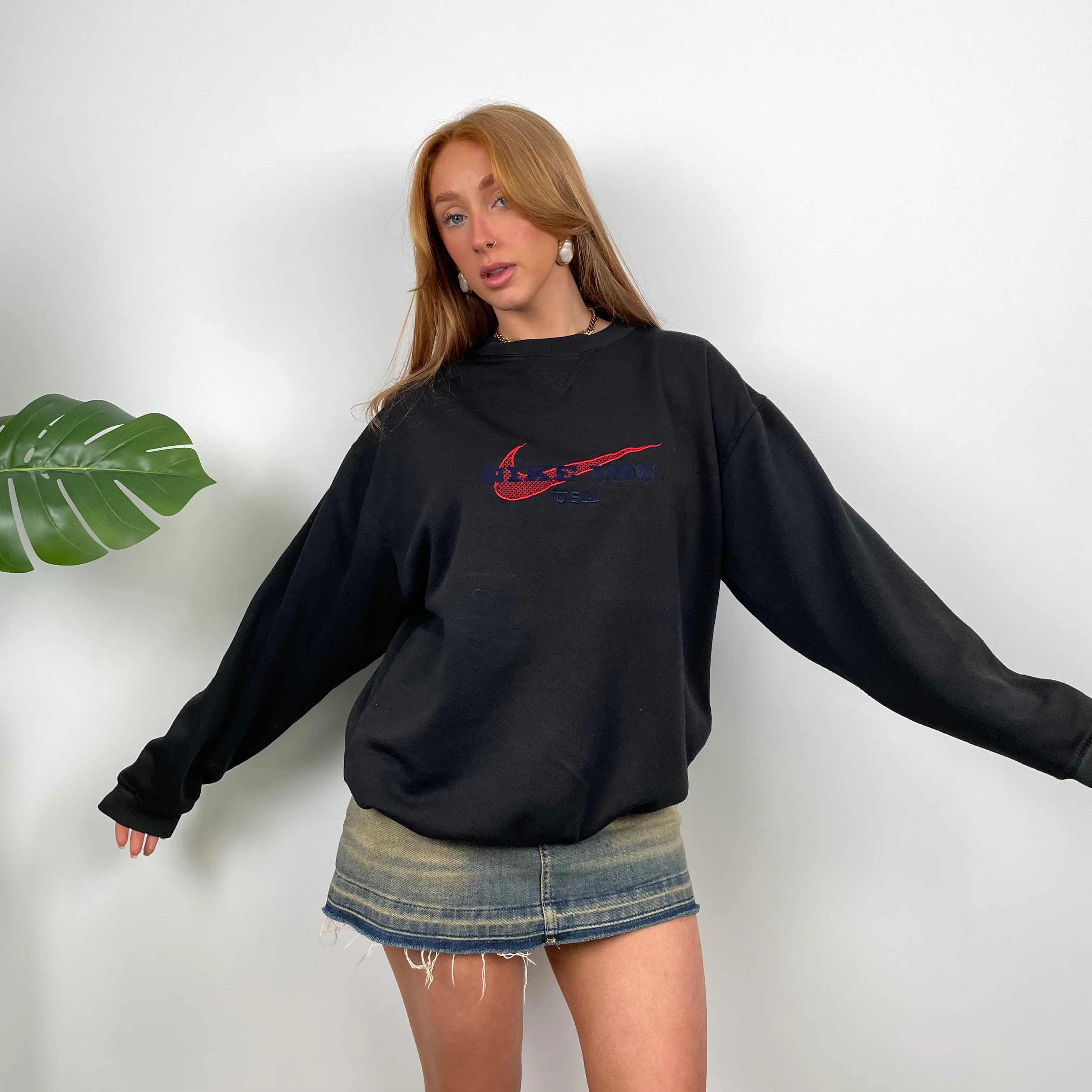 Nike Inc Black Embroidered Spell Out Sweatshirt (S) - Image 7