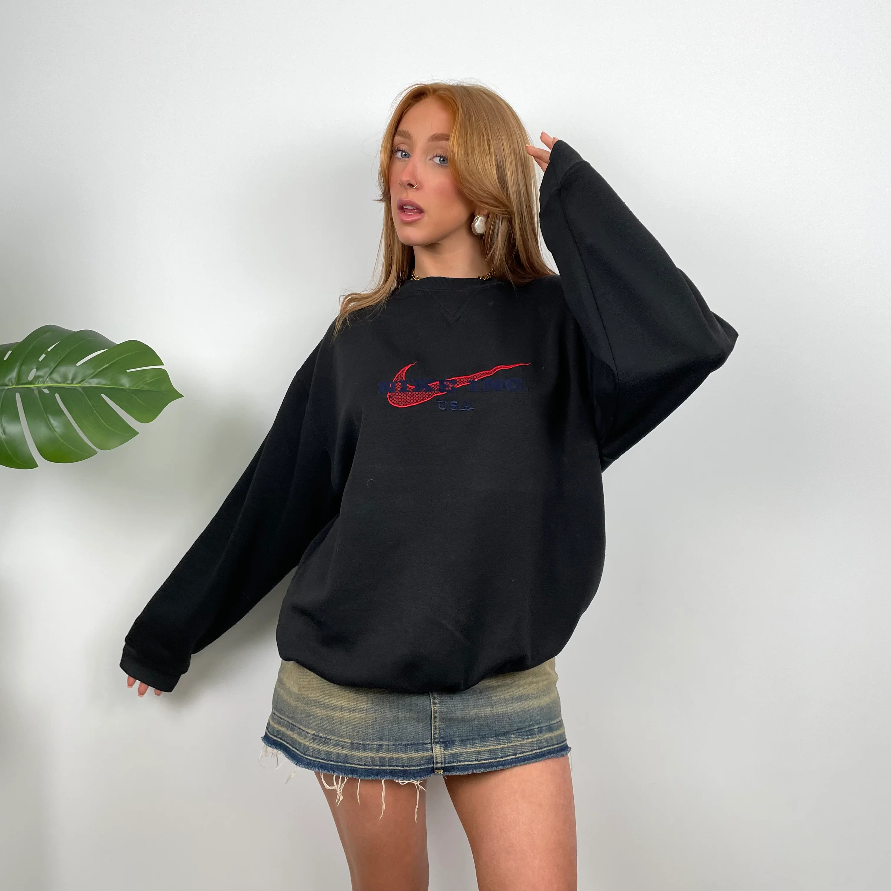 Nike Inc Black Embroidered Spell Out Sweatshirt (S) - Image 8
