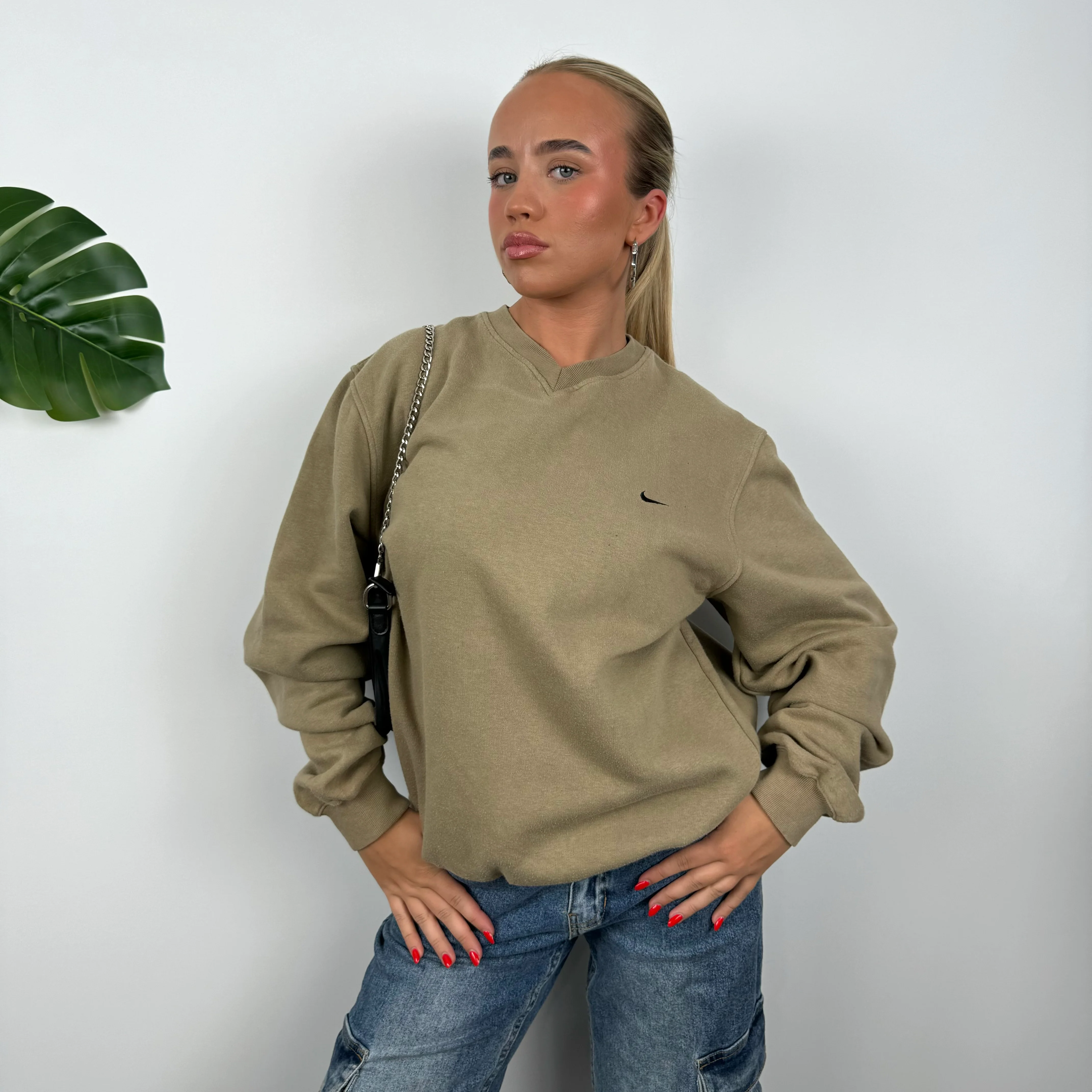 Nike Brown Embroidered Swoosh Sweatshirt (M) - Image 4