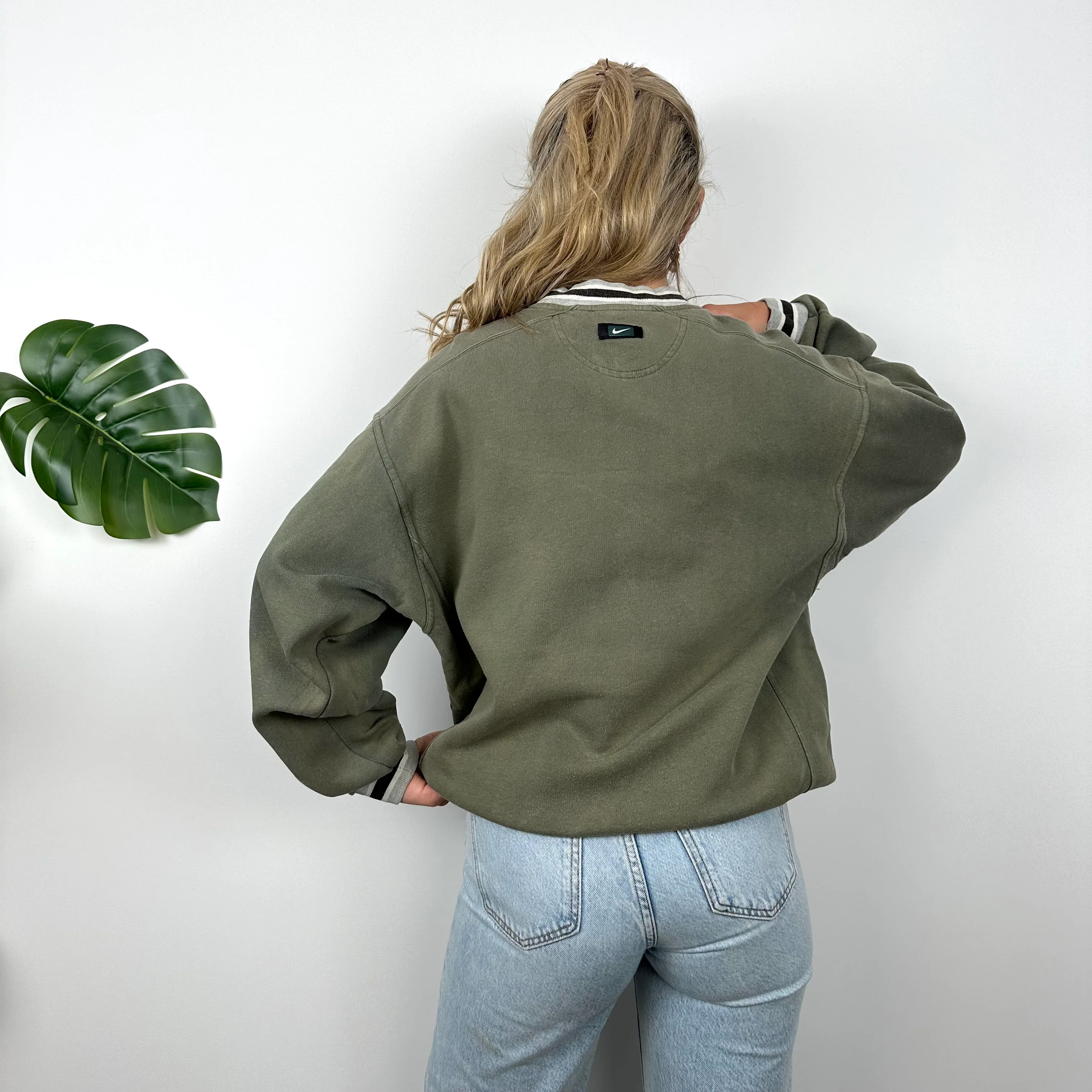 Nike Khaki Embroidered Swoosh Sweatshirt (M) - Image 4