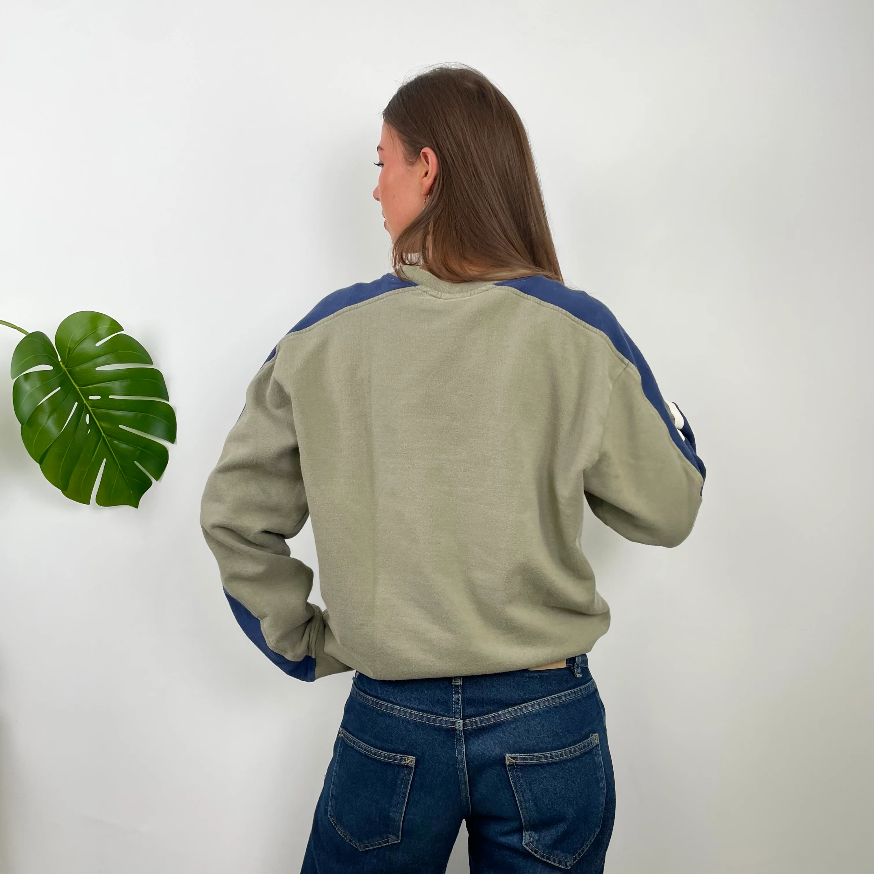 Nike Khaki Embroidered Swoosh Sweatshirt (L) - Image 6