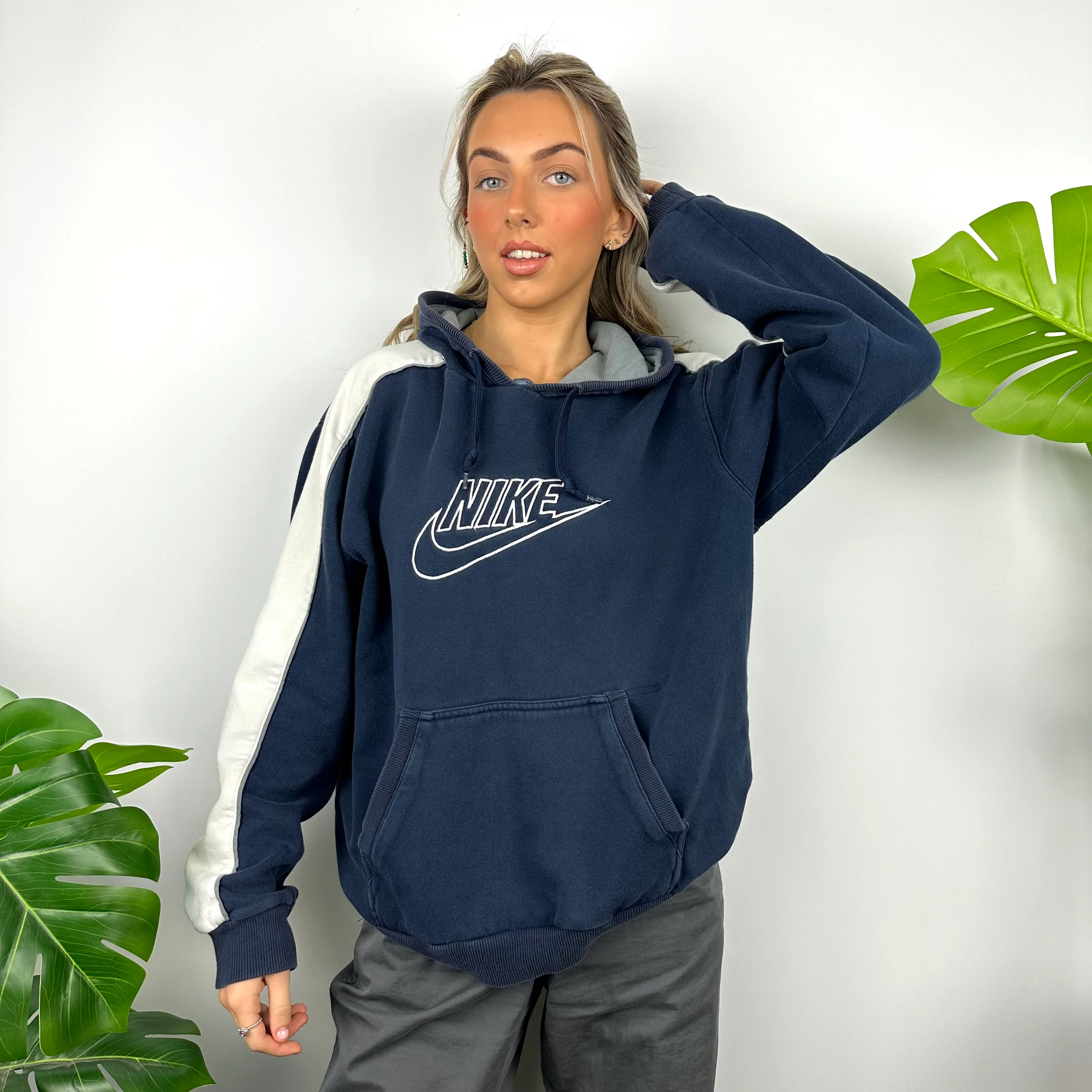 Nike Navy Embroidered Spell Out Hoodie (M) - Image 8