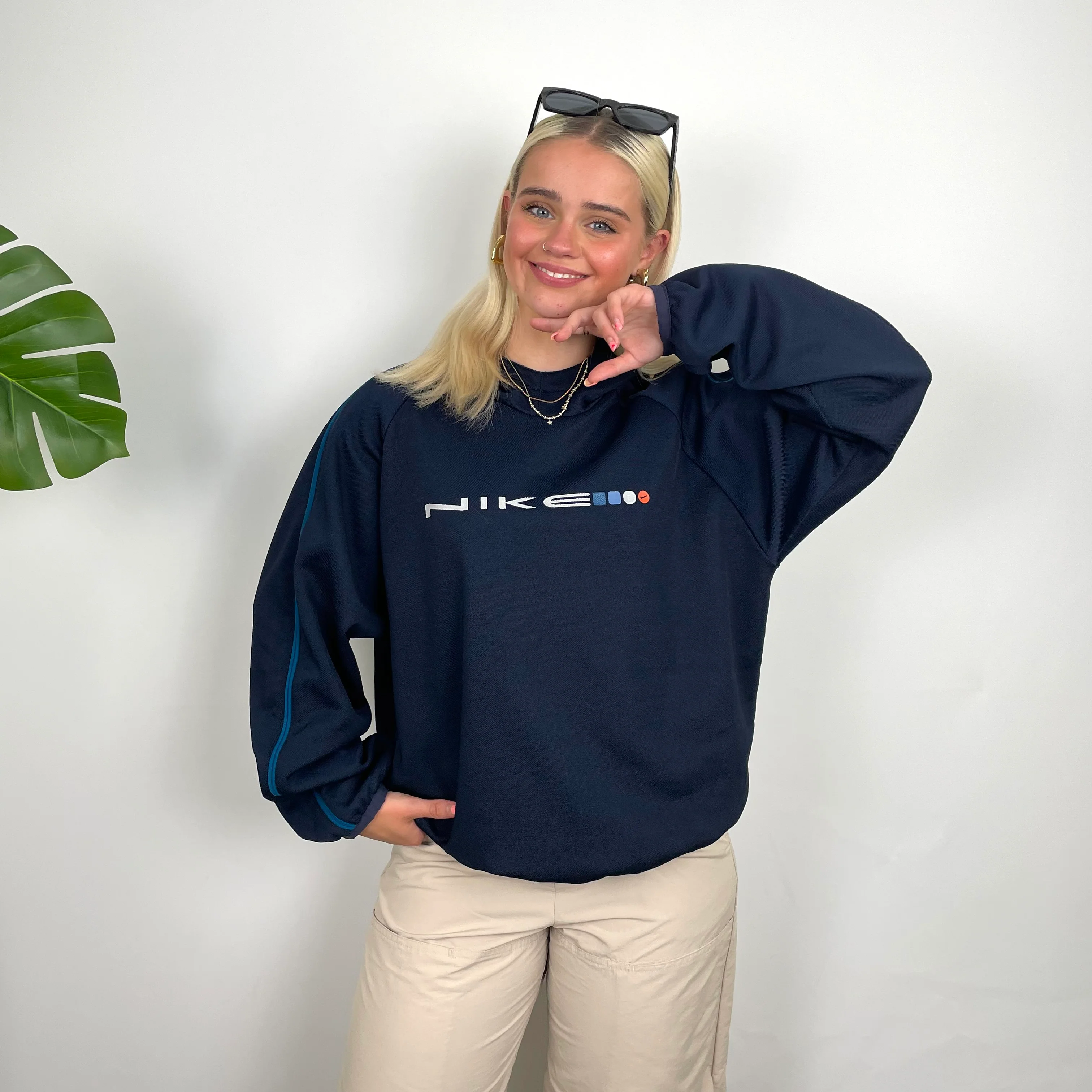 Nike Navy Embroidered Spell Out Hoodie (S) - Image 4
