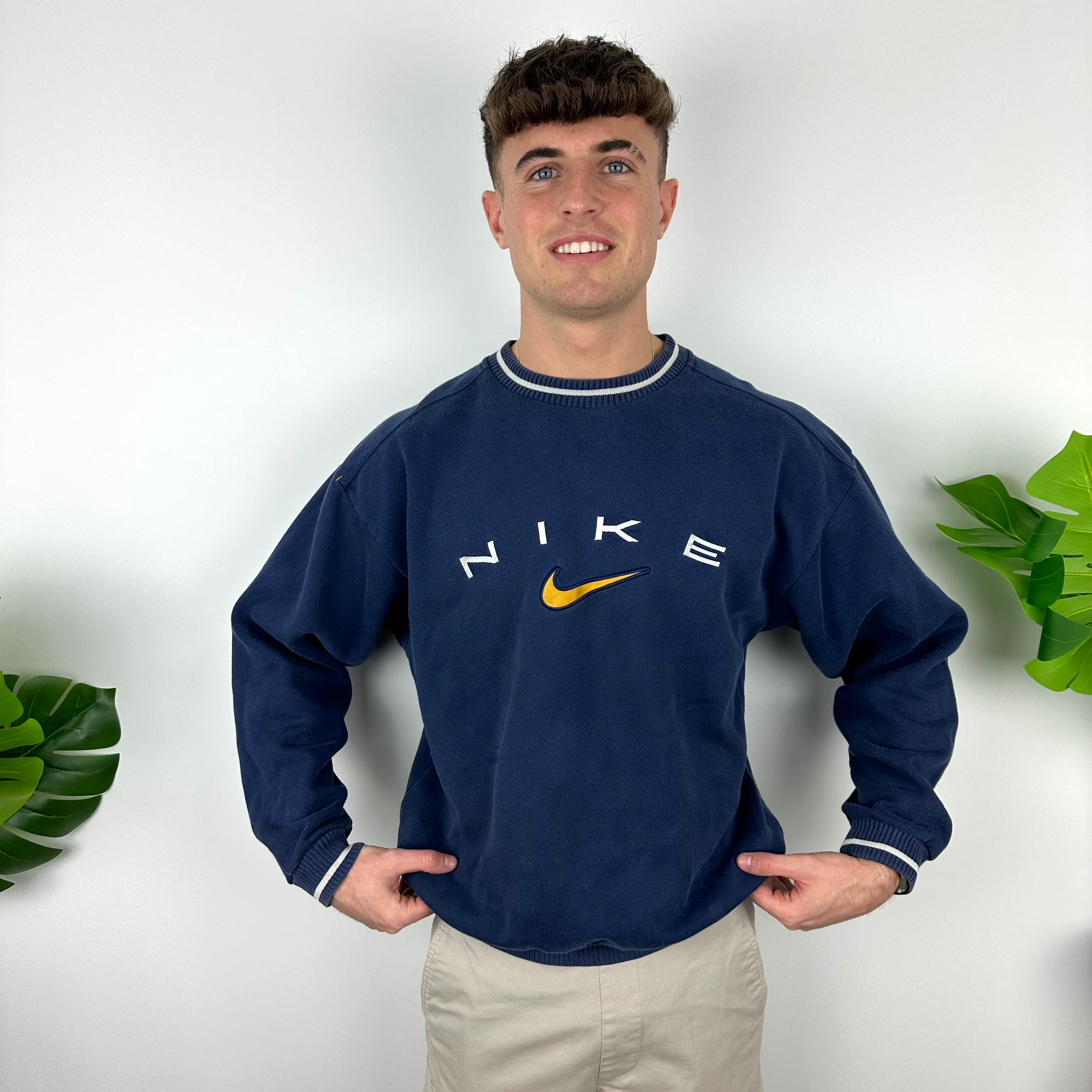 Nike Navy Embroidered Spell Out Sweatshirt (M) - Image 7
