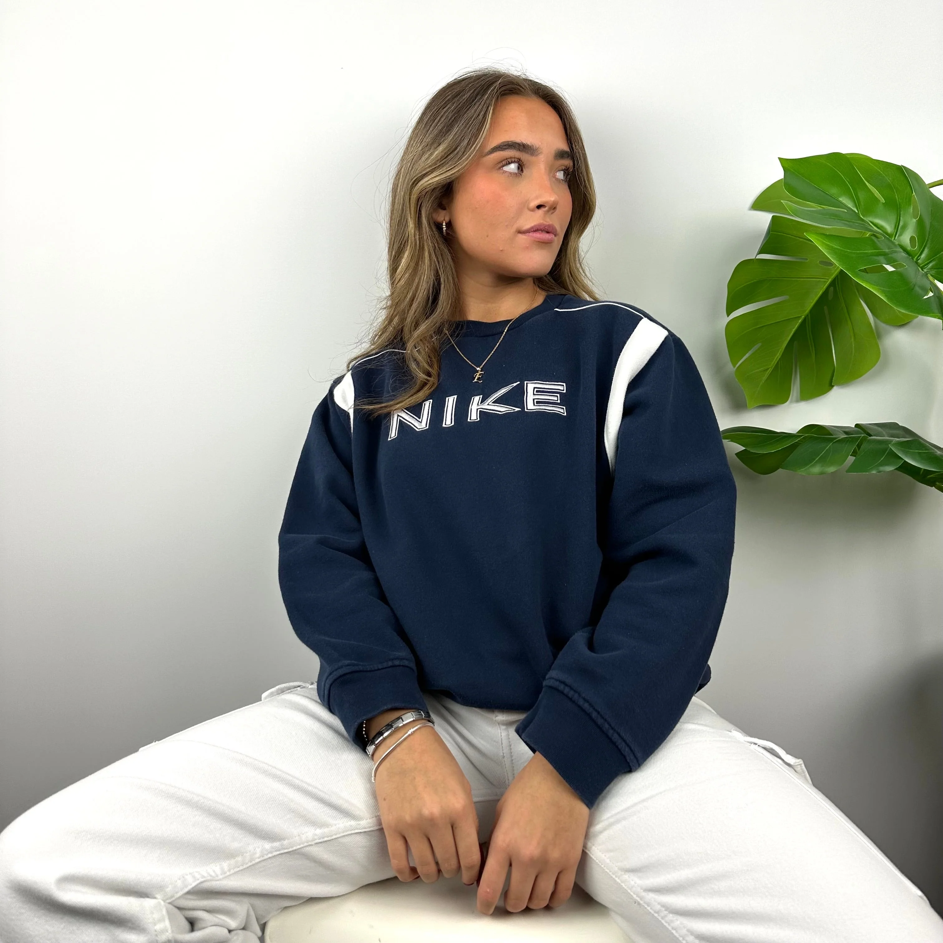 Nike Navy Embroidered Spell Out Sweatshirt (S) - Image 4