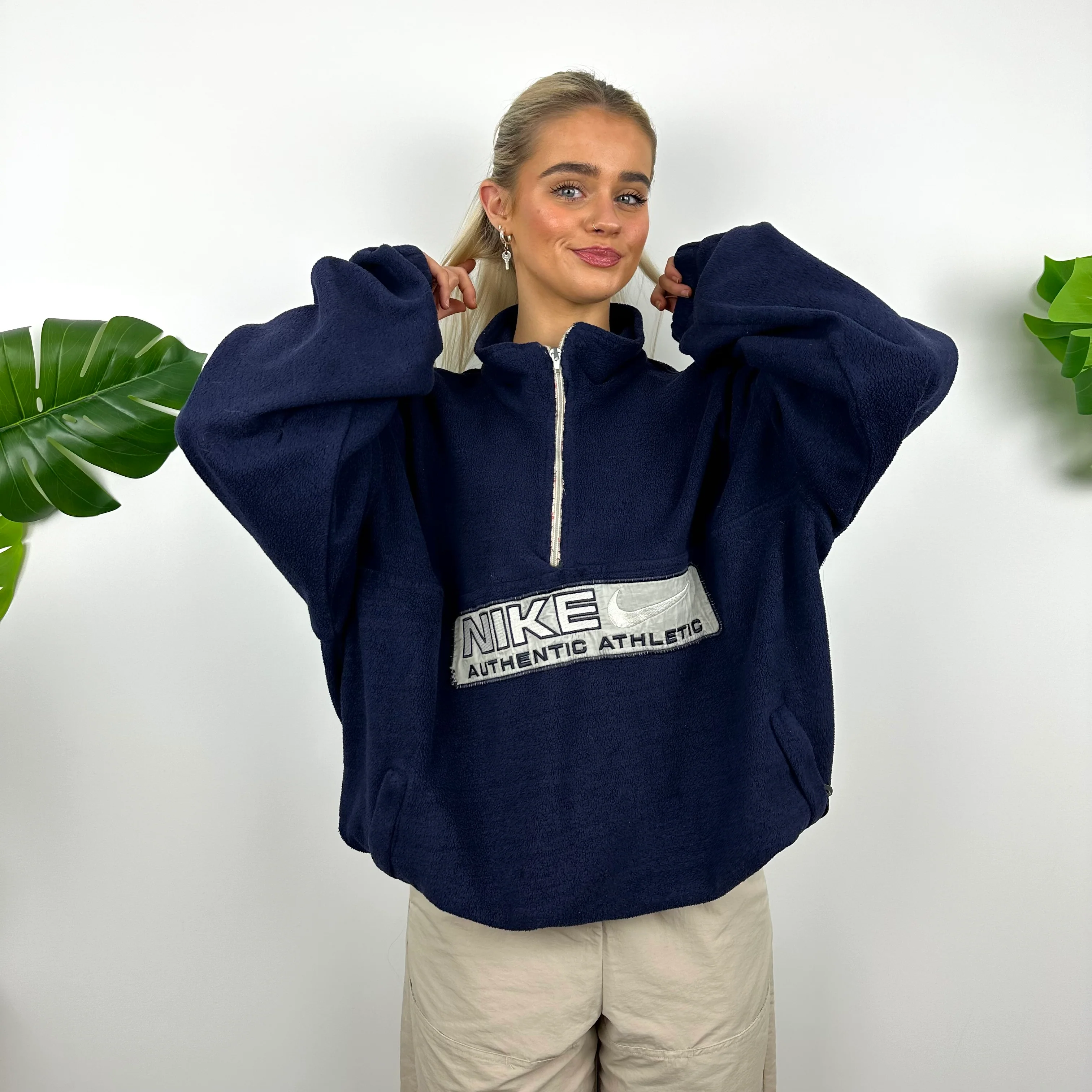 Nike Navy Embroidered Spell Out Teddy Bear Fleece Quarter Zip (XL)