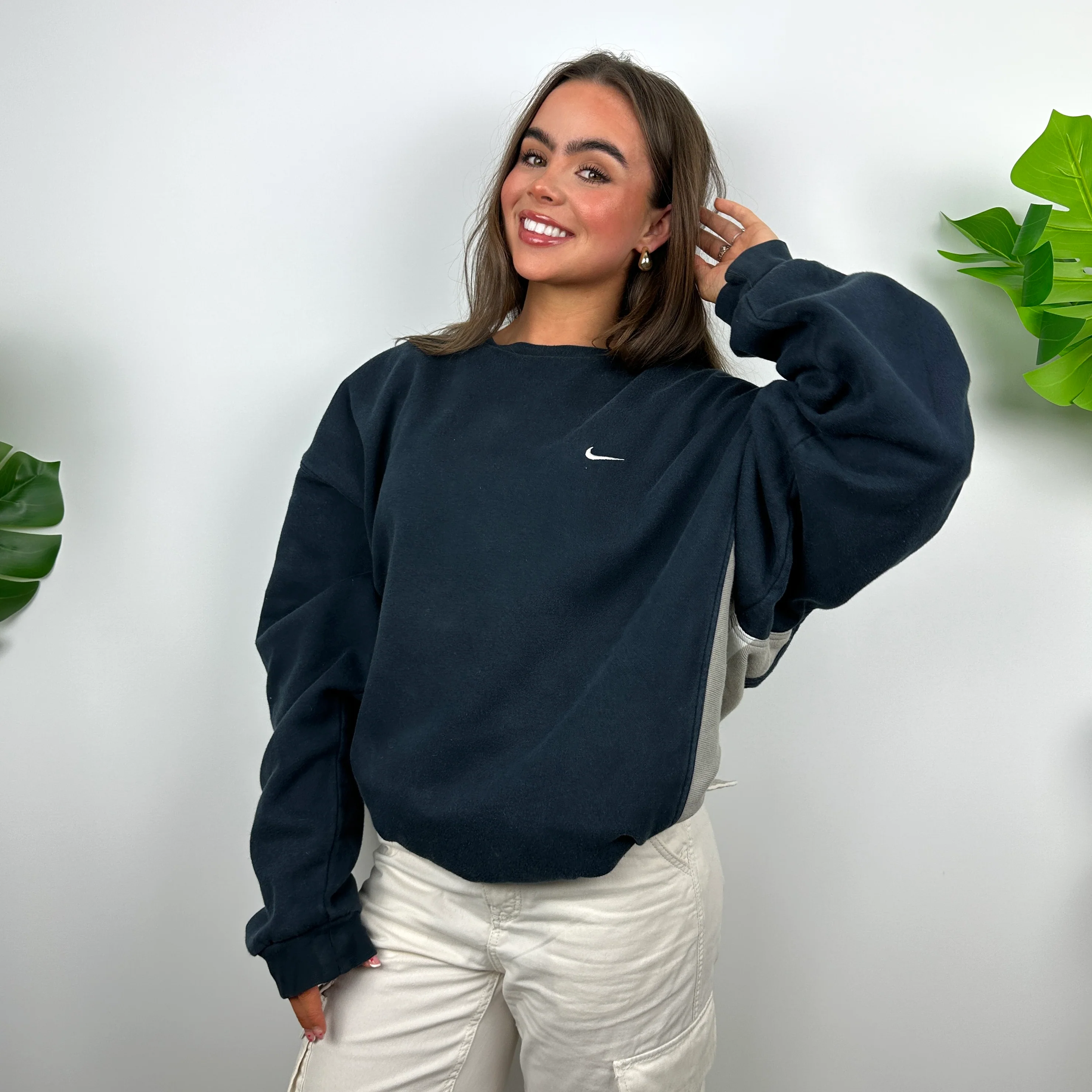 Nike Navy Embroidered Swoosh Sweatshirt (XL) - Image 6