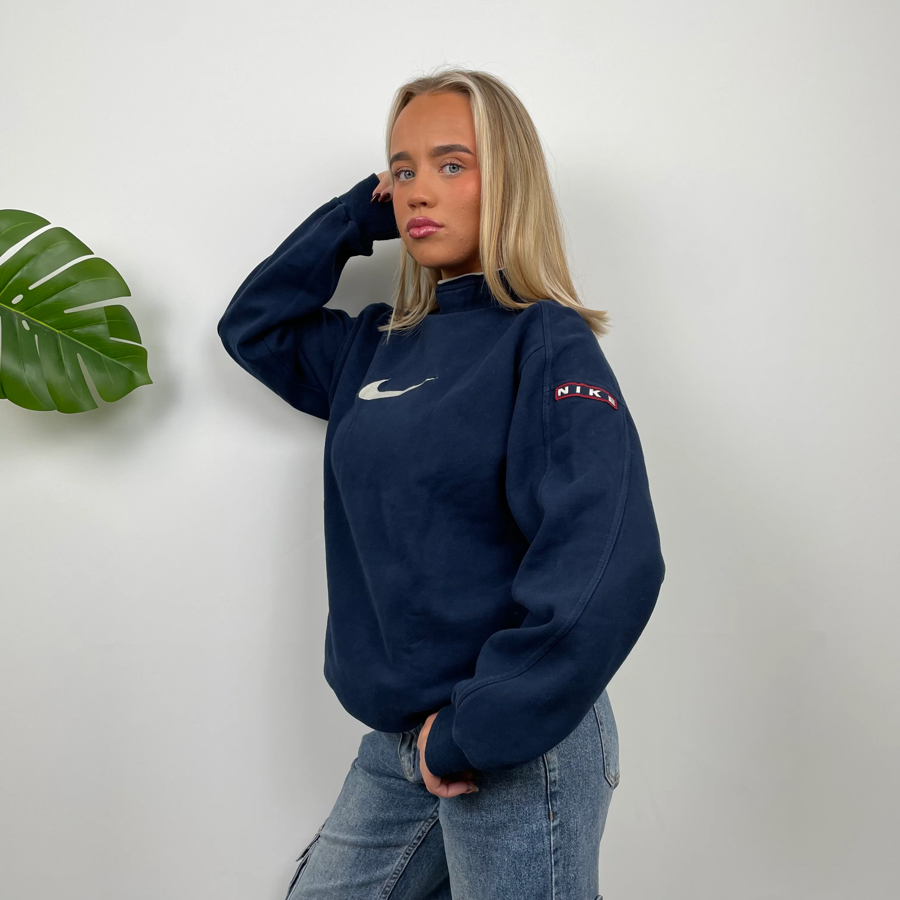 Nike Navy Embroidered Swoosh Sweatshirt (M) - Image 7