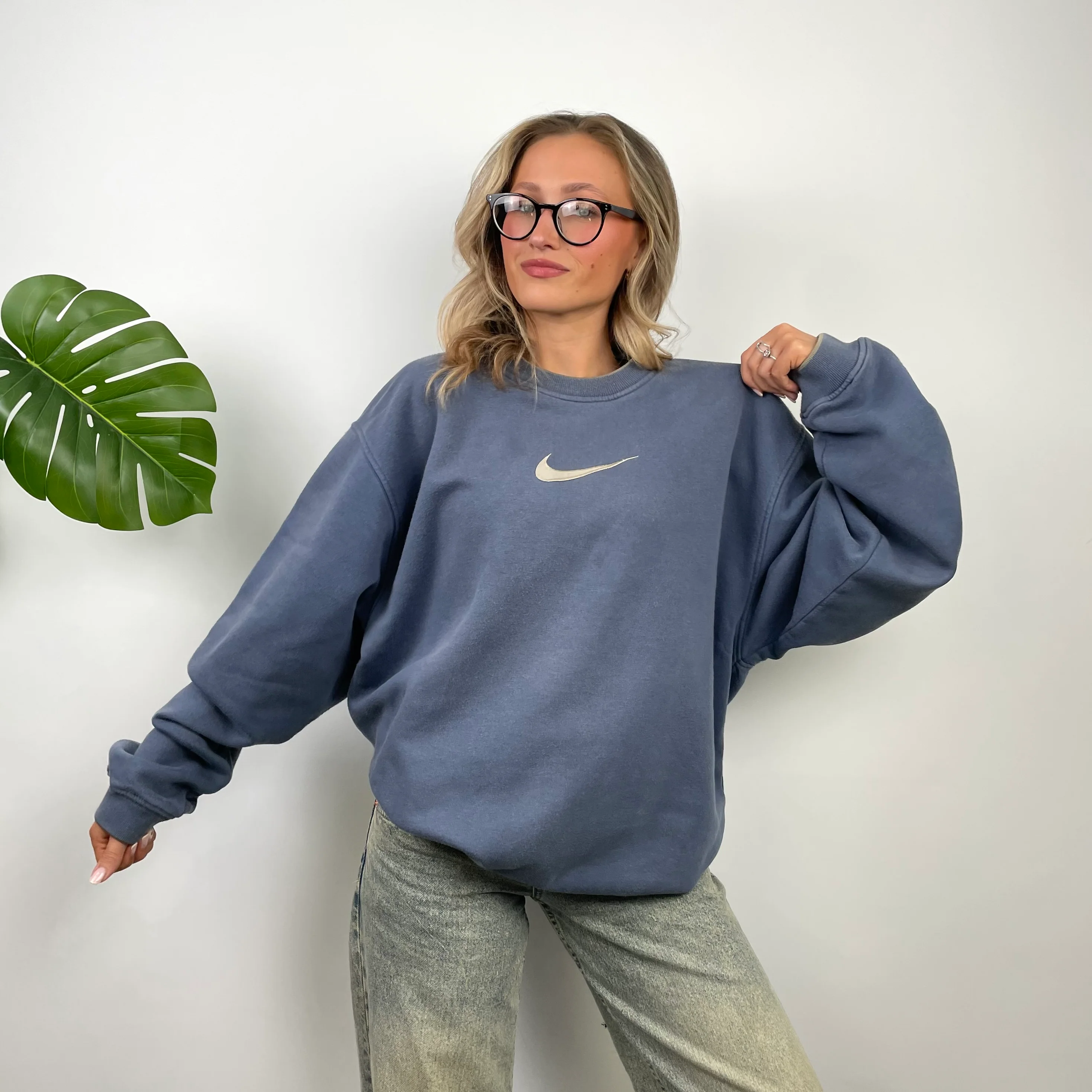 Nike Blue Embroidered Swoosh Sweatshirt (L) - Image 3
