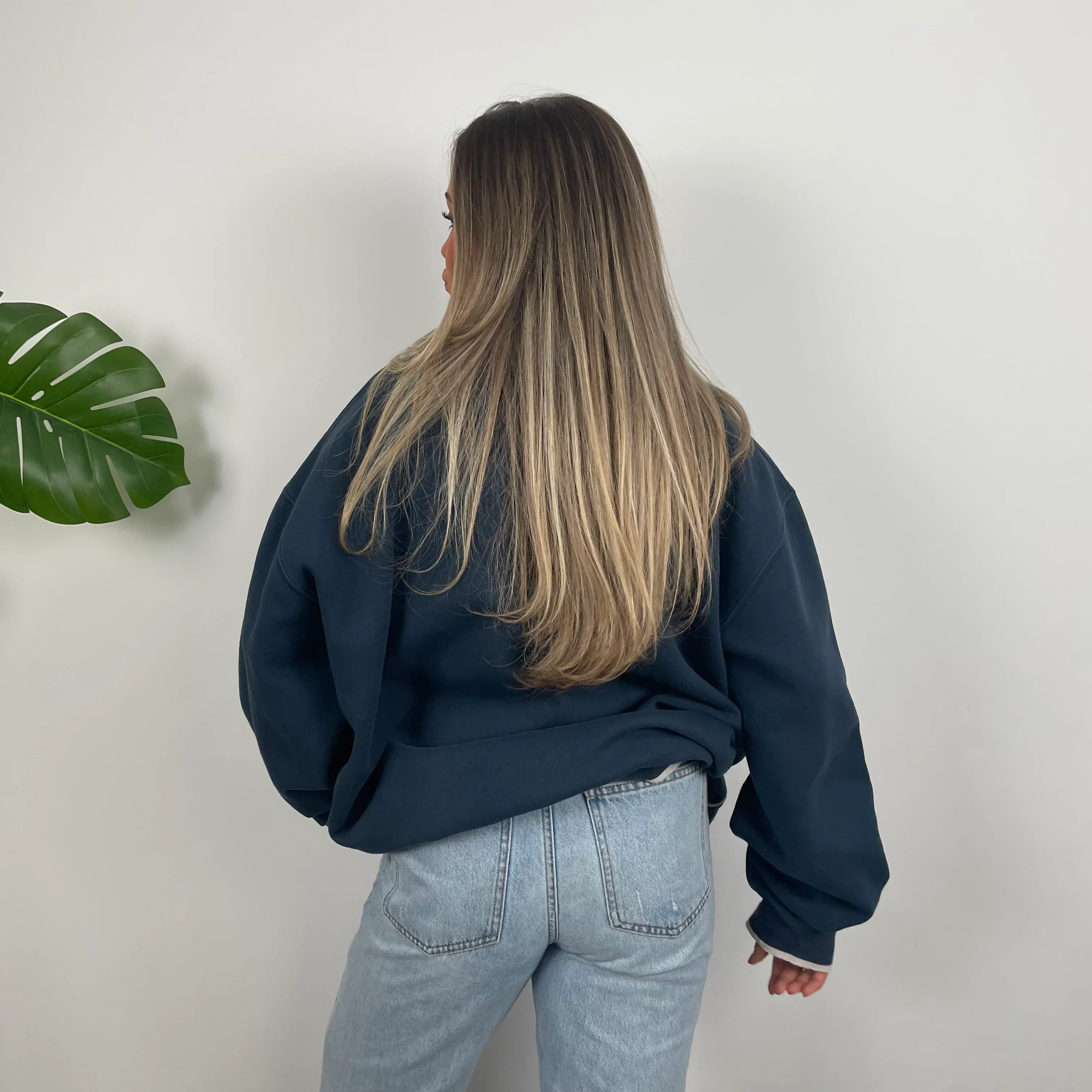 Nike Navy Embroidered Swoosh Sweatshirt (L) - Image 5