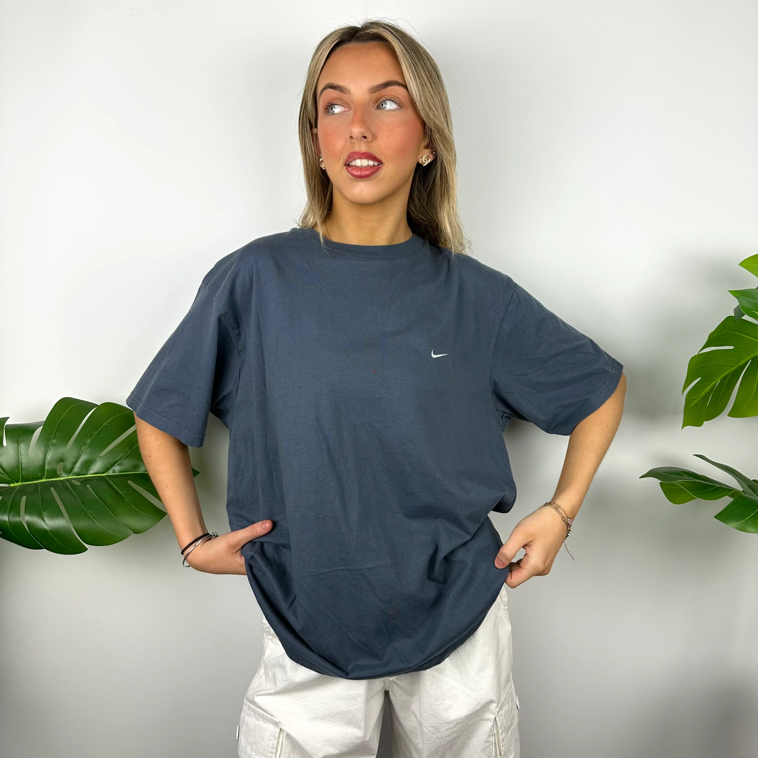Nike Blue Embroidered Swoosh T Shirt (L) - Image 3
