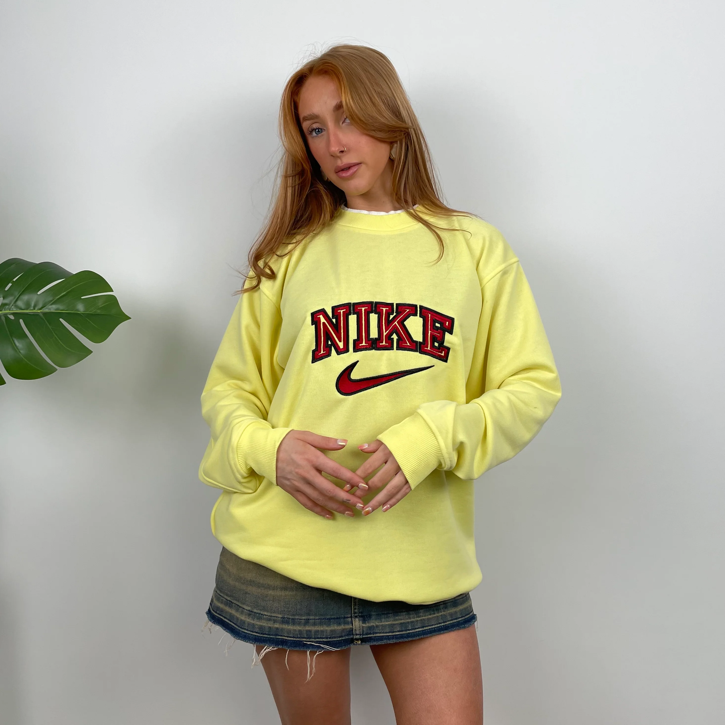 Nike Pastel Yellow Embroidered Spell Out Sweatshirt (L) - Image 3
