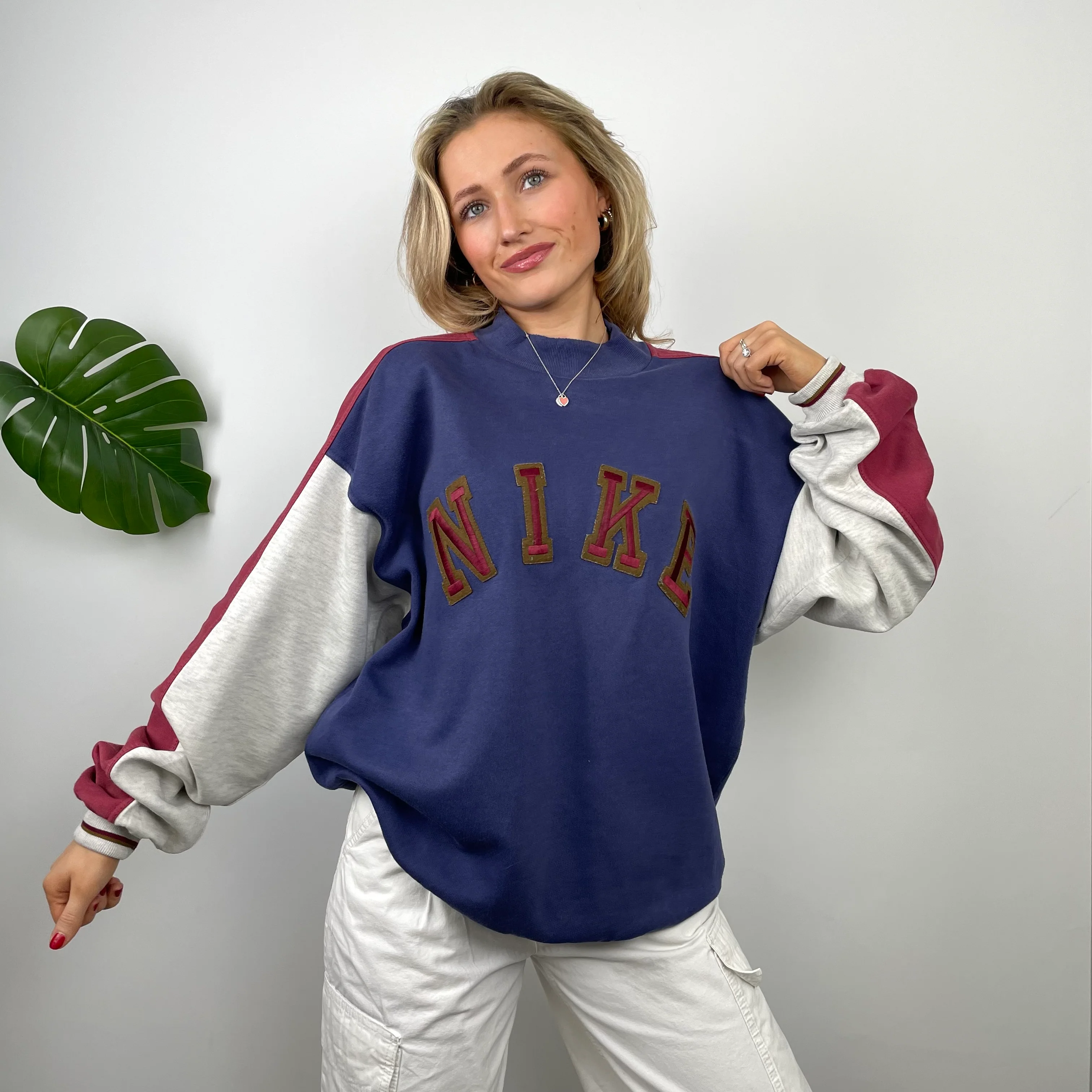 Nike Purple Embroidered Spell Out Sweatshirt (M)