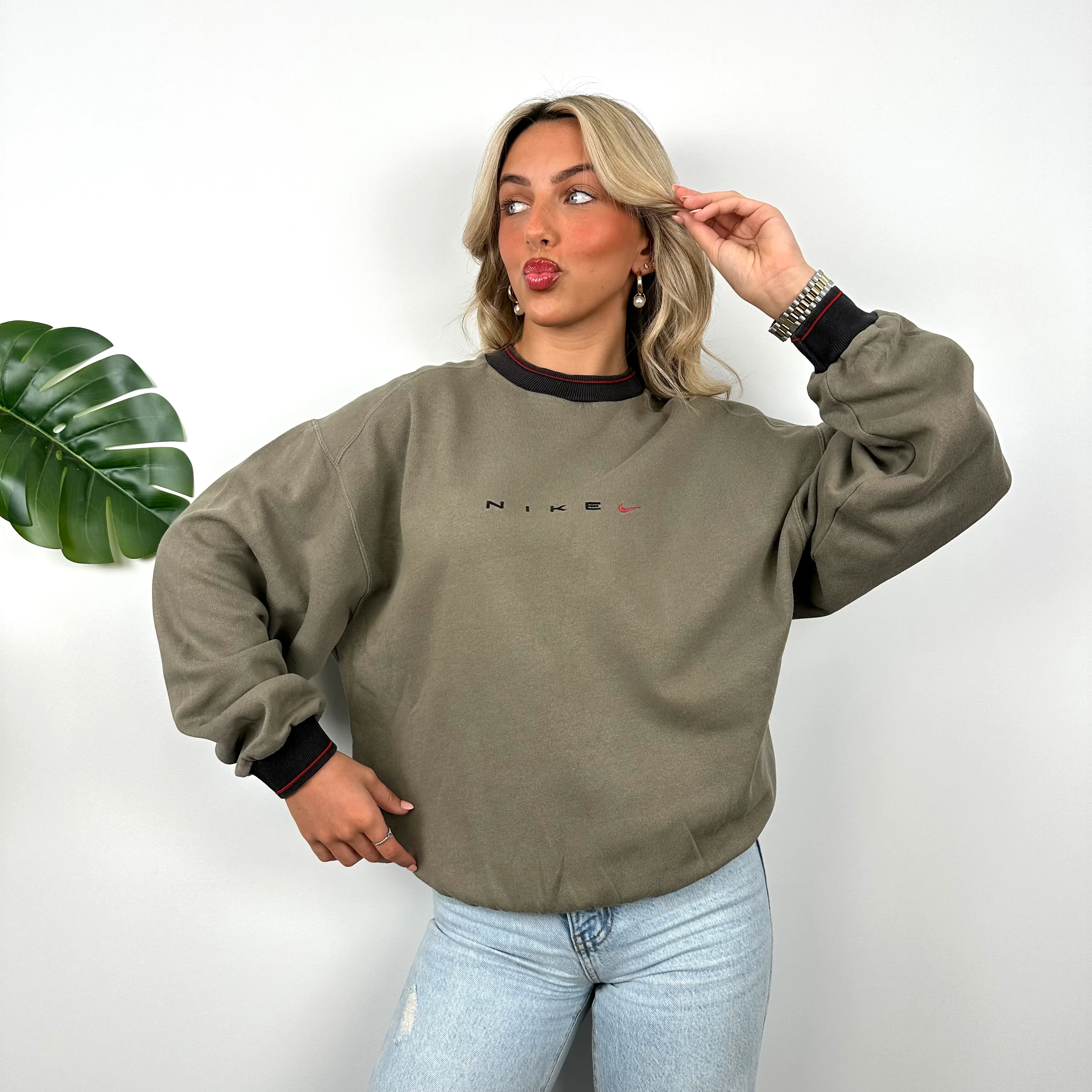 Nike RARE Brown Embroidered Spell Out Sweatshirt (M) - Image 3