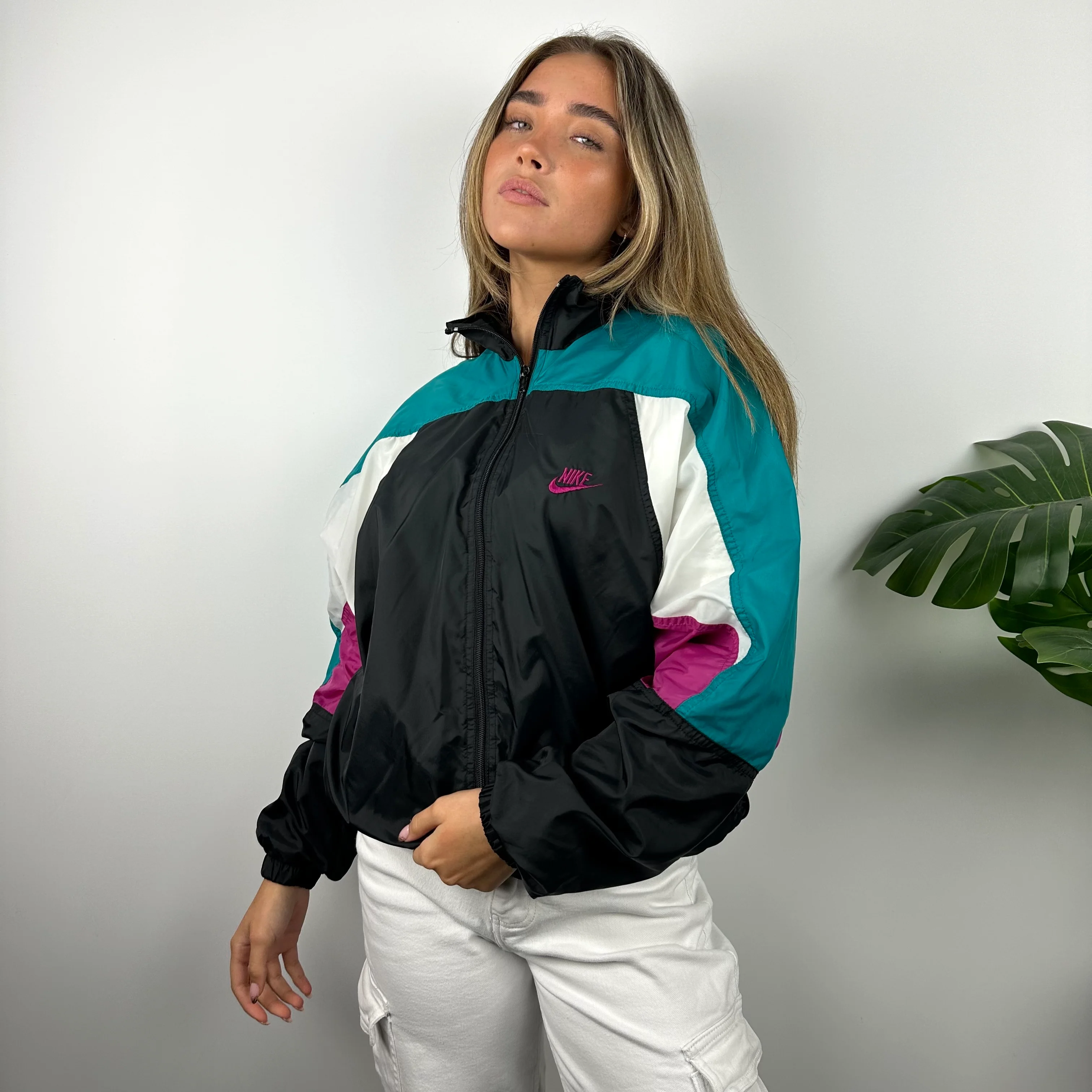 Nike Colour Block Embroidered Spell Out Windbreaker Jacket (S) - Image 3