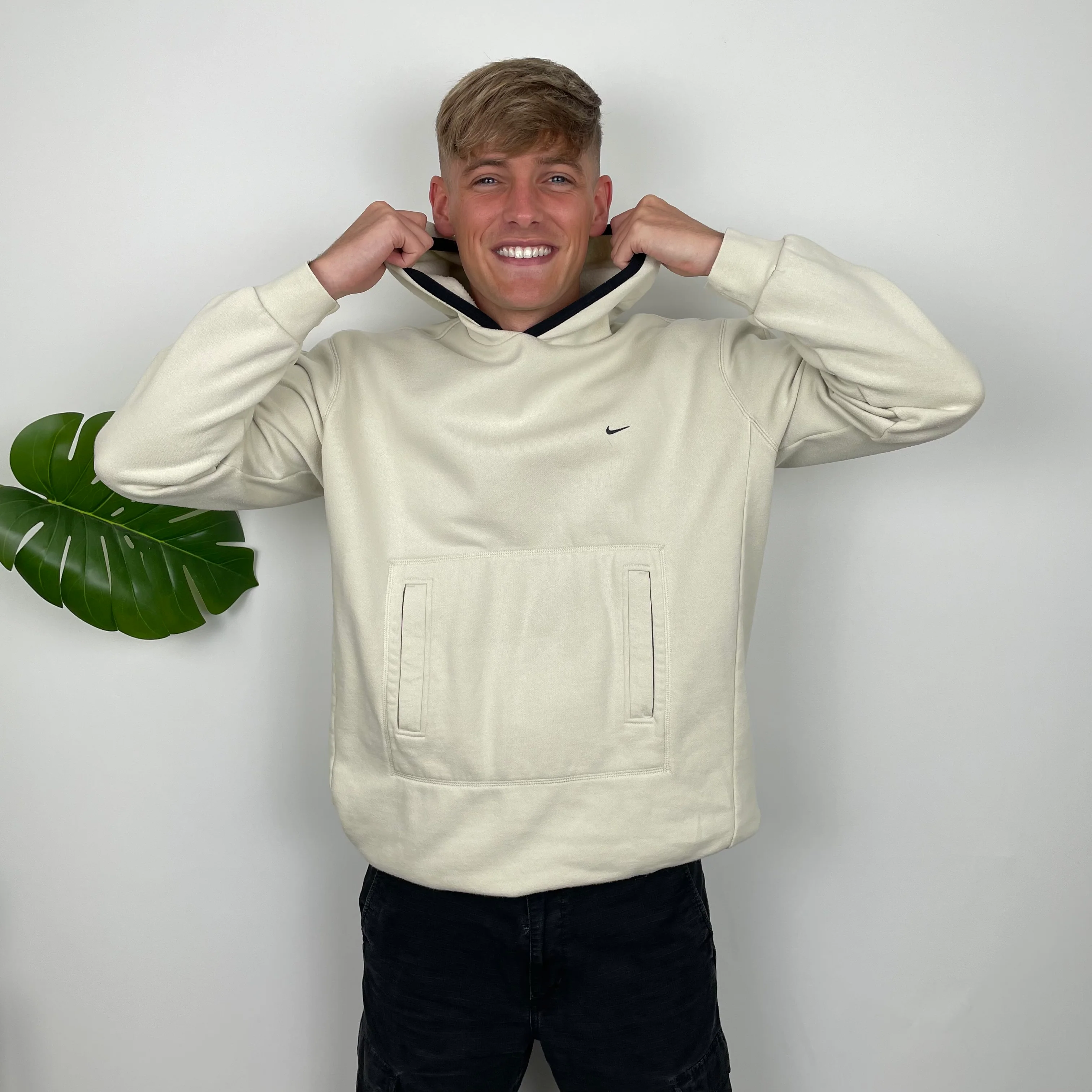 Nike RARE Cream Embroidered Swoosh Hoodie (XL) - Image 3