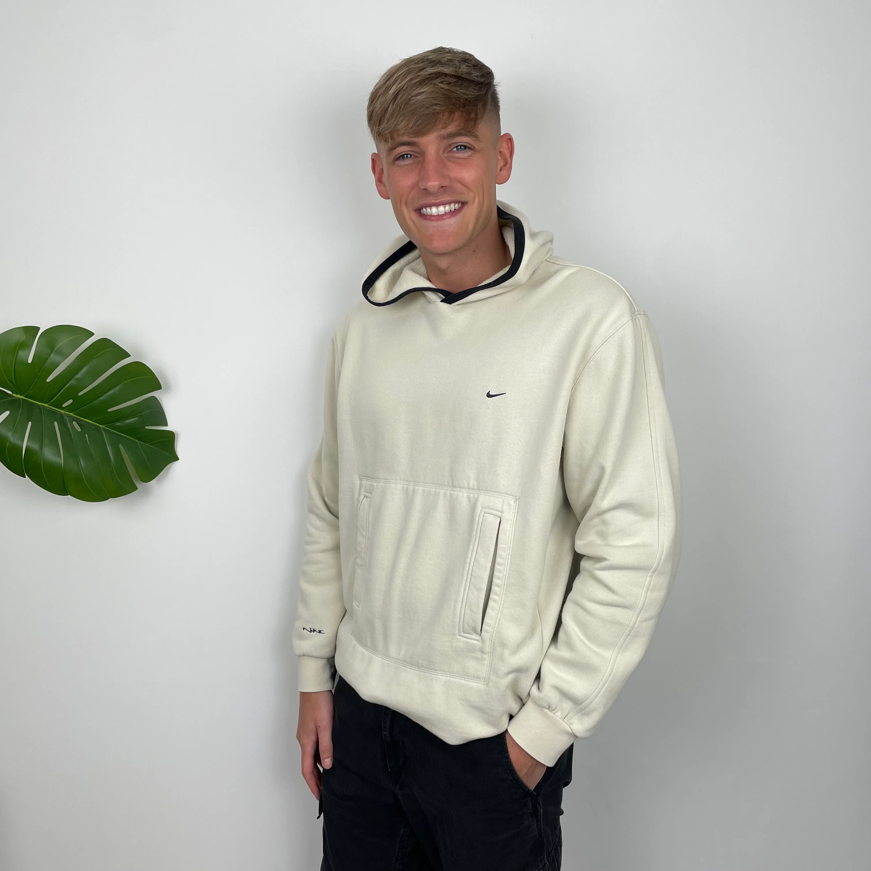 Nike RARE Cream Embroidered Swoosh Hoodie (XL) - Image 5