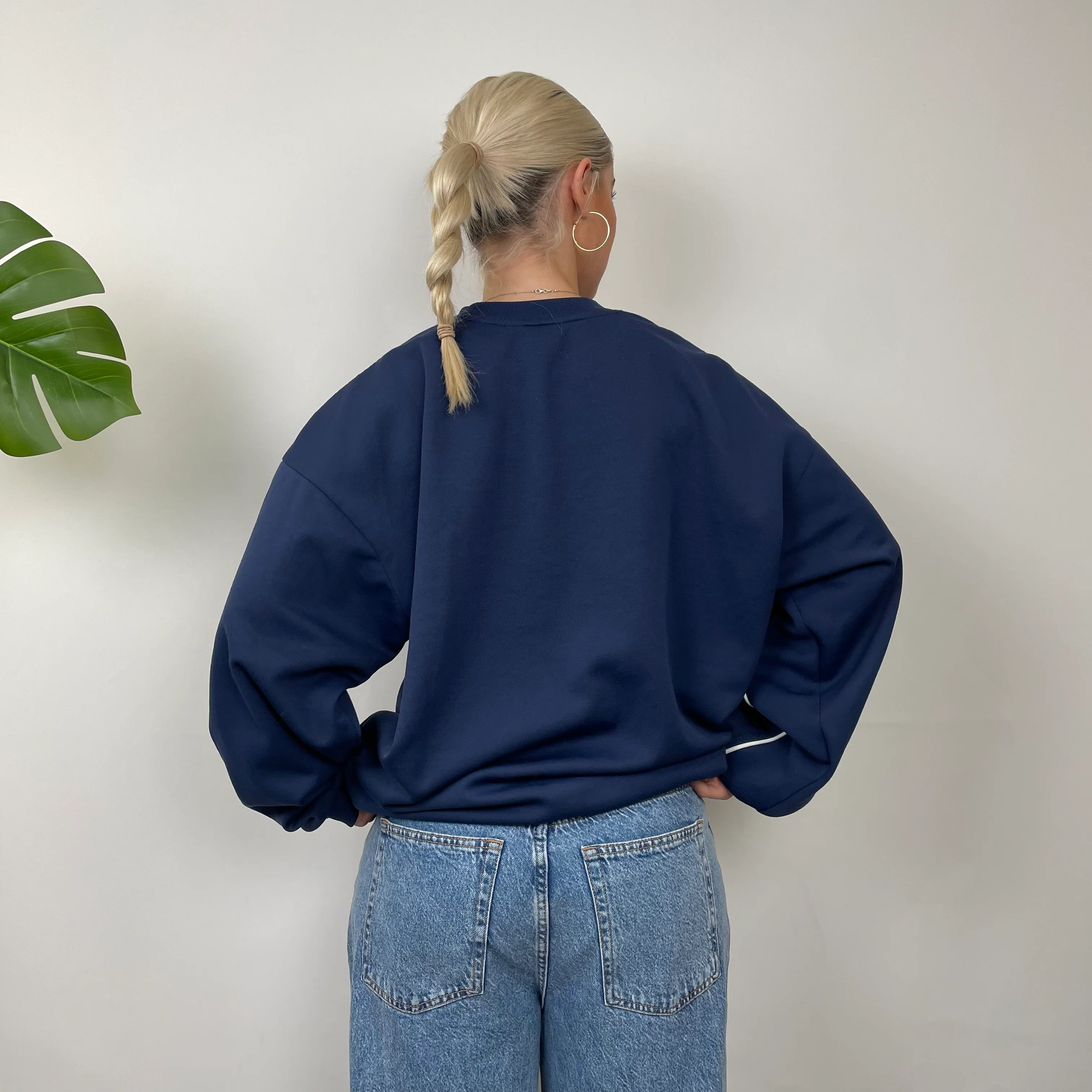 Nike RARE Navy Embroidered Swoosh Sweatshirt (M) - Image 10