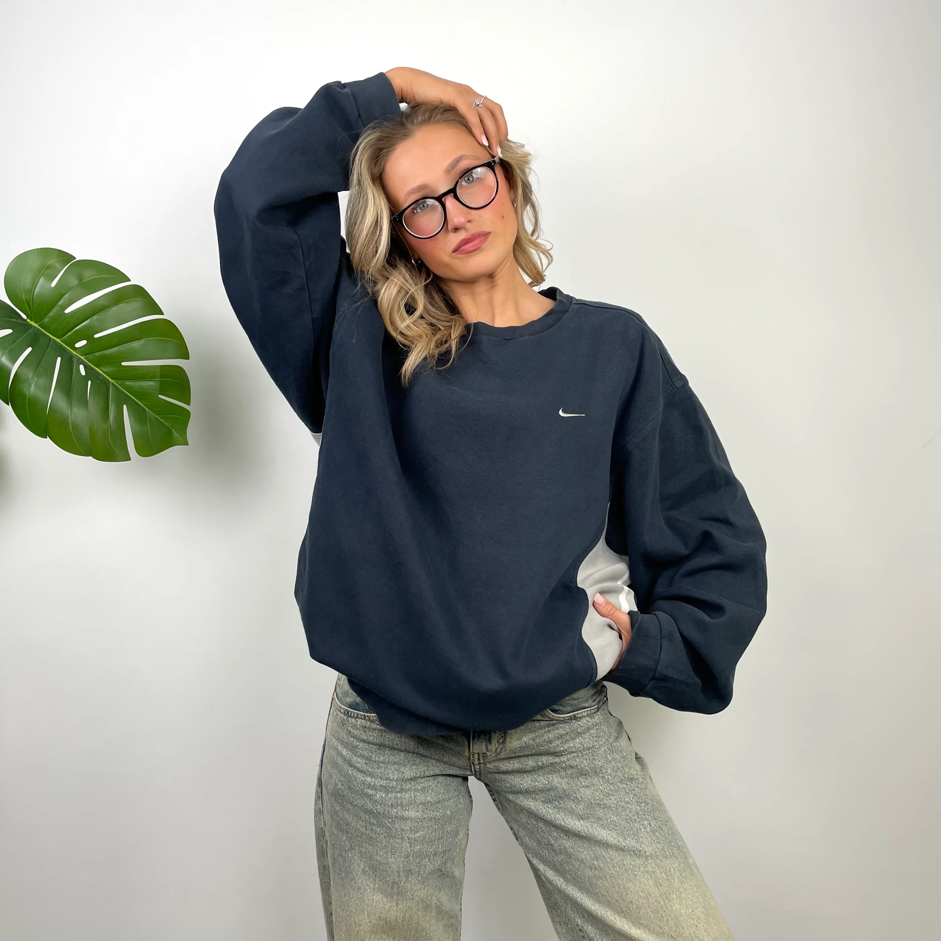 Nike RARE Navy Embroidered Swoosh Sweatshirt (L) - Image 5