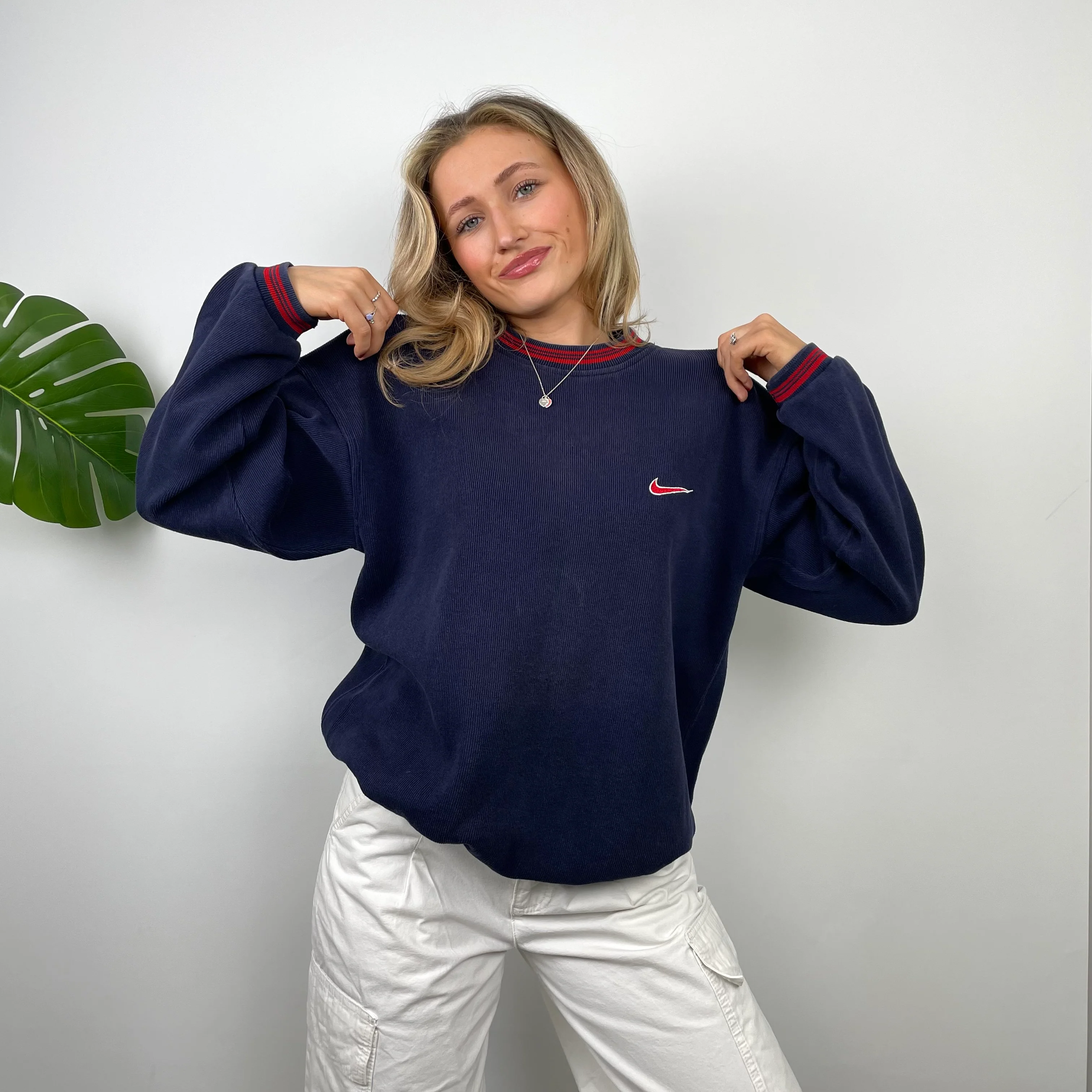 Nike RARE Navy Embroidered Swoosh Sweatshirt (S) - Image 3