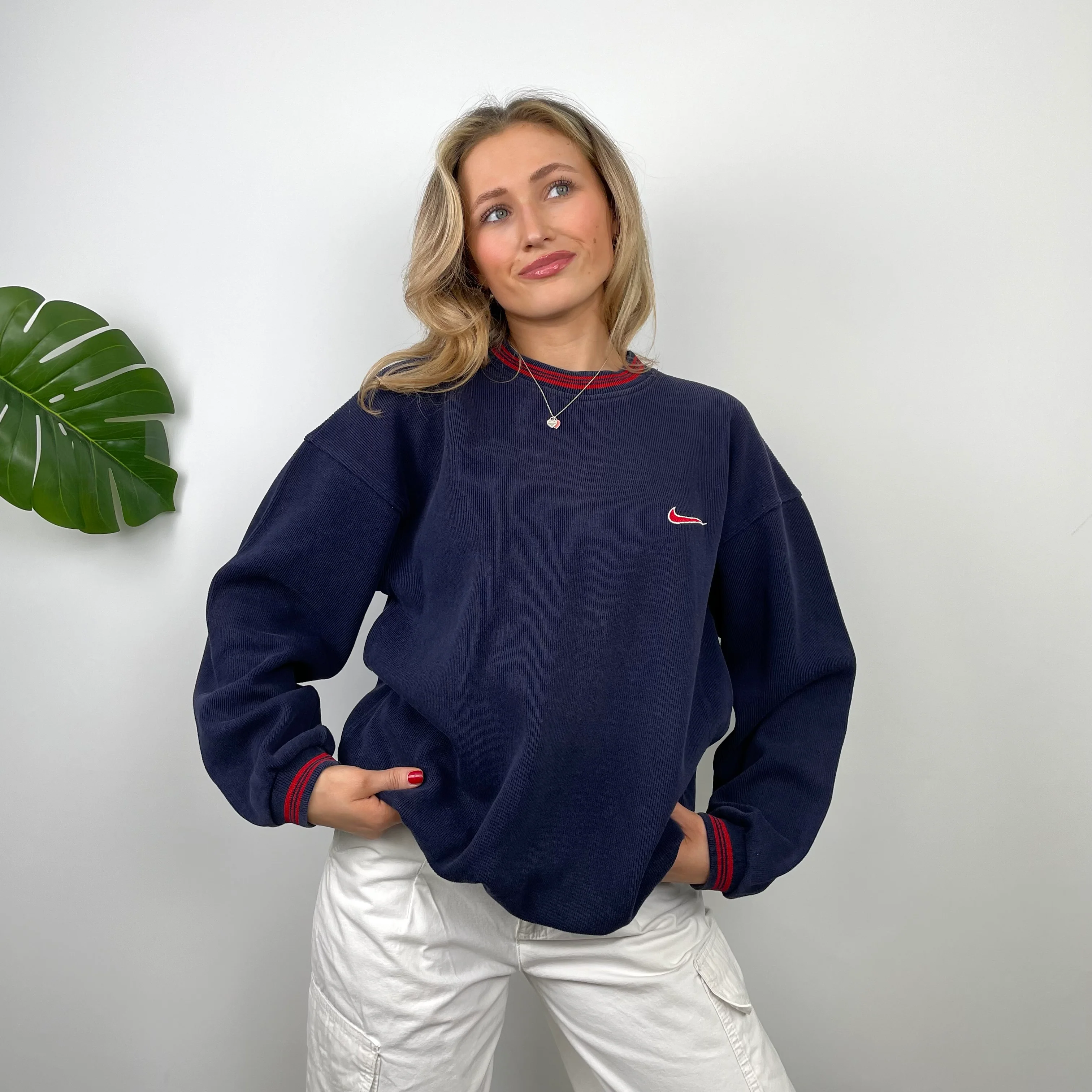 Nike RARE Navy Embroidered Swoosh Sweatshirt (S) - Image 4