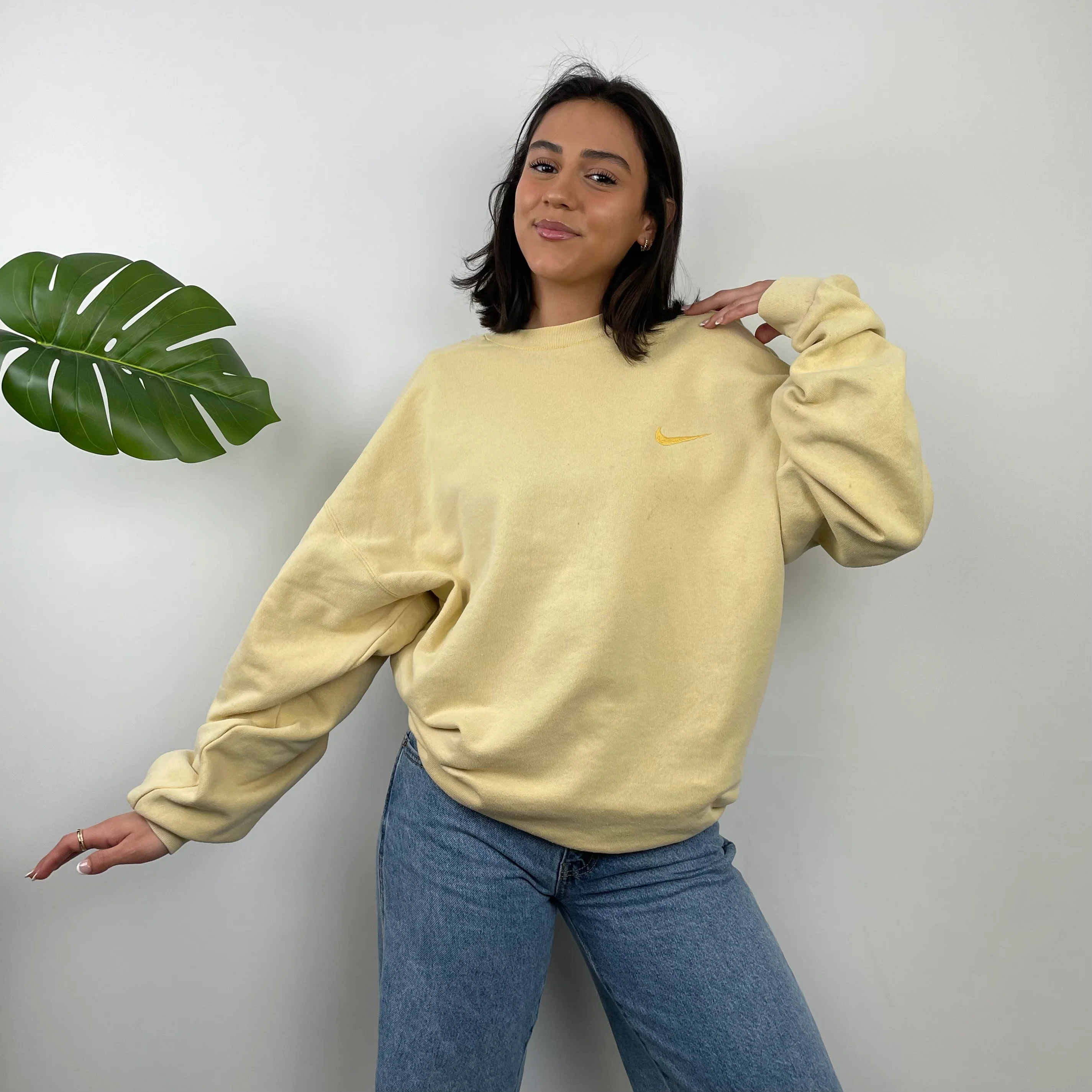 Nike RARE Pastel Yellow Embroidered Swoosh Sweatshirt (L) - Image 5