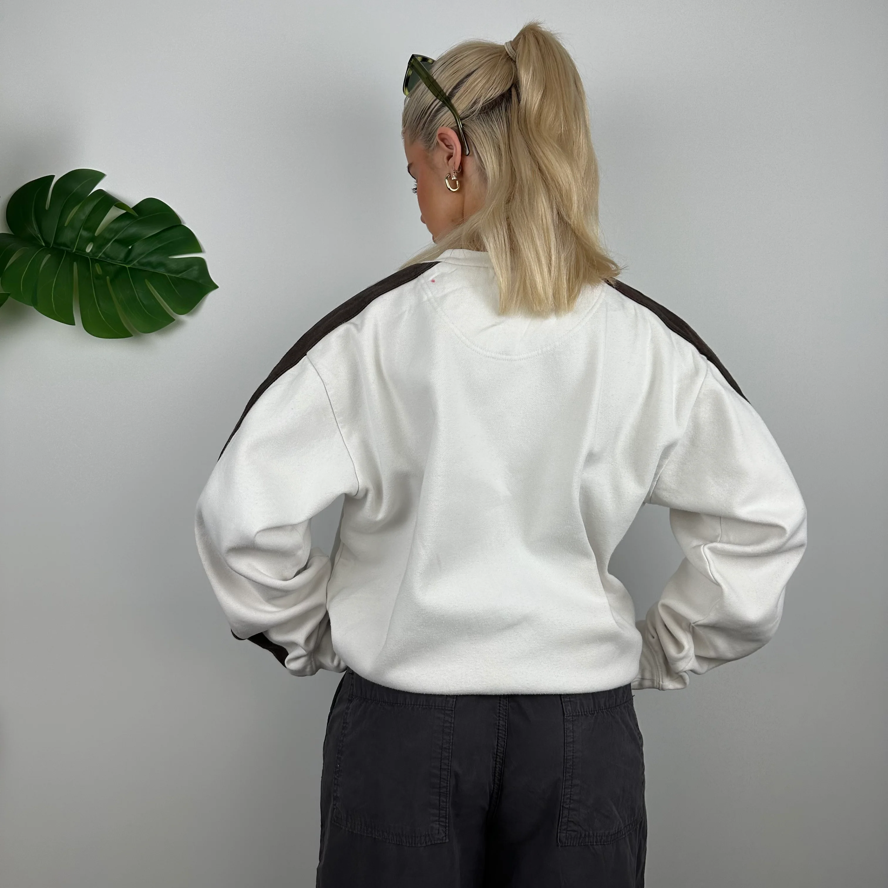 Nike RARE White Embroidered Spell Out Sweatshirt (M) - Image 7
