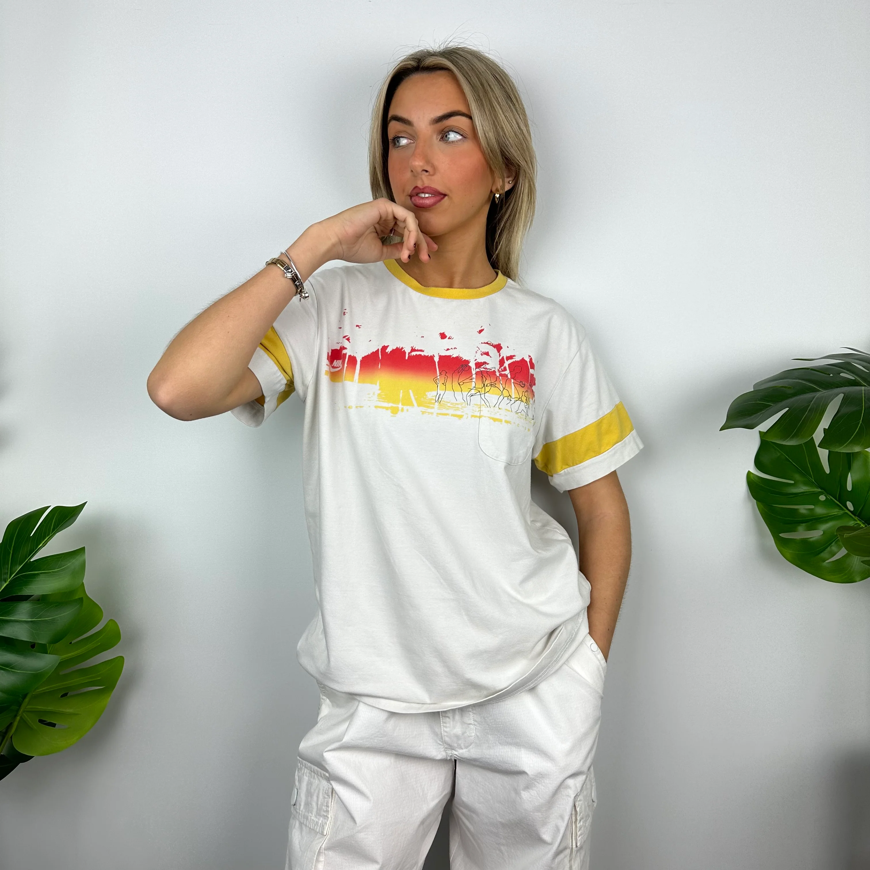 Nike RARE White Spell Out T Shirt (S) - Image 2