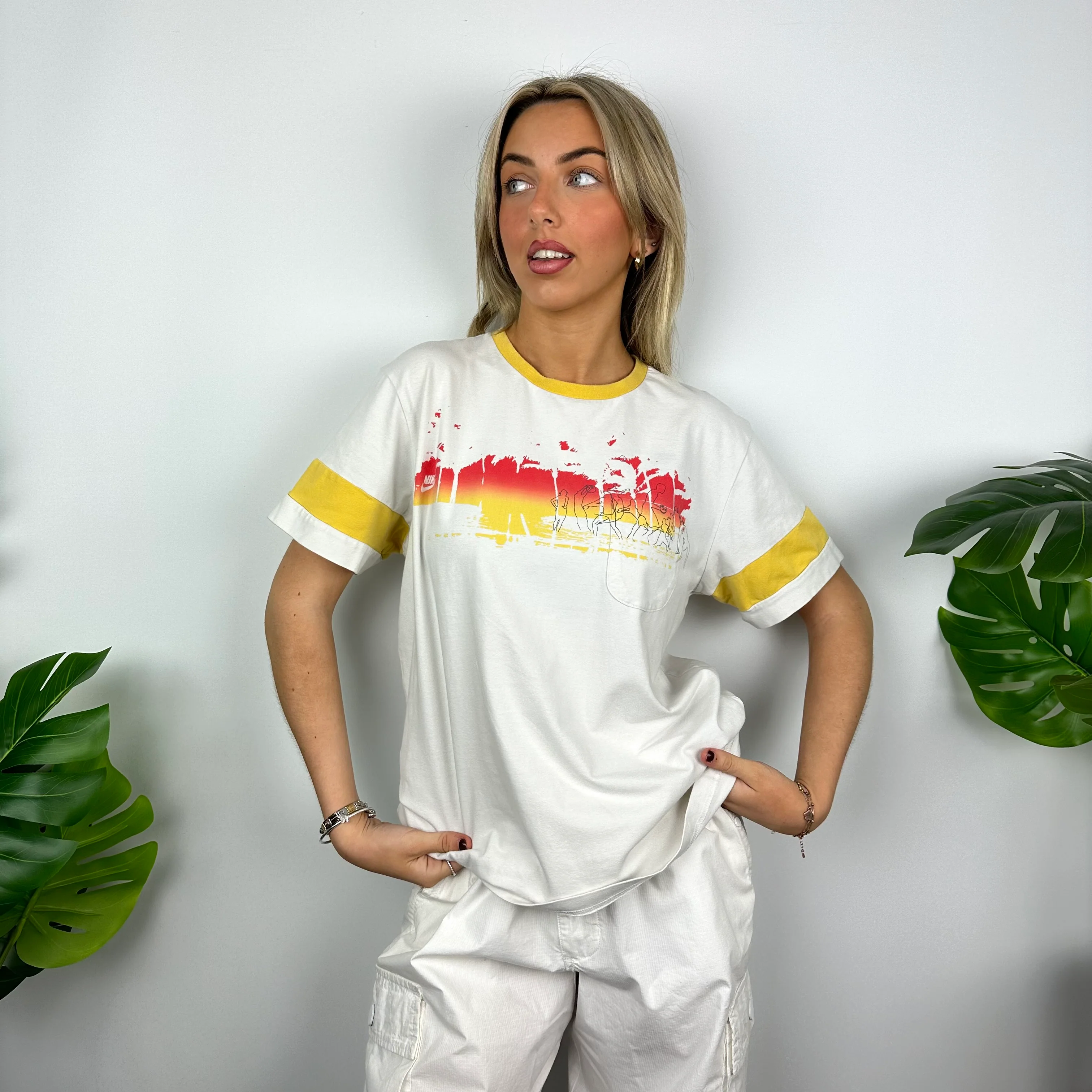 Nike RARE White Spell Out T Shirt (S) - Image 5